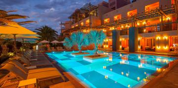 	Piscina de las habitaciones doble familiar piscina del hotel Lopesan Baobab Resort	