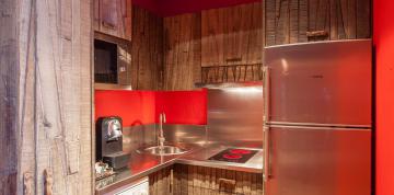 	Interior de la cocina de la Royal Suite del Lopesan Baobab Resort	