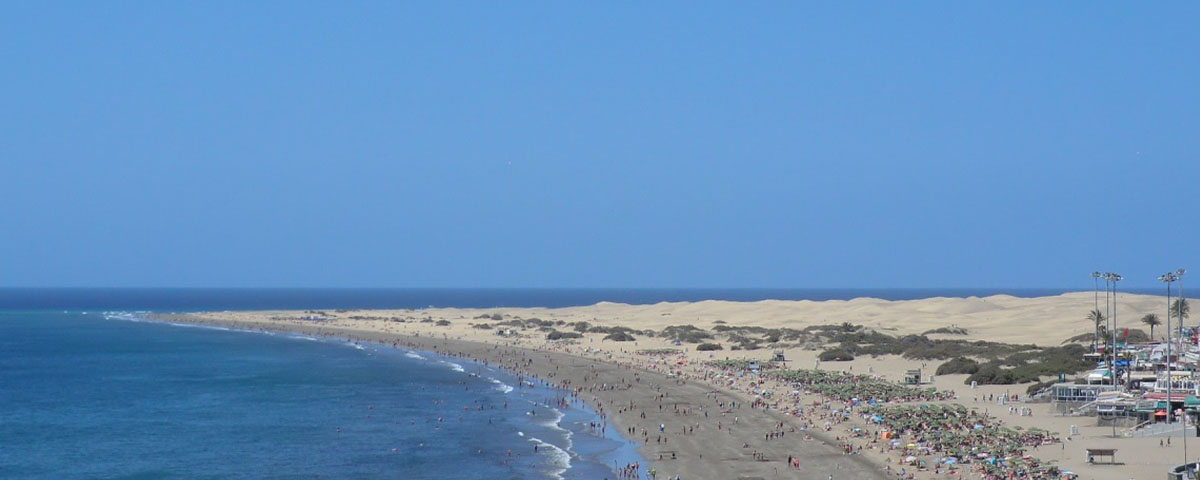 Ein weiterer der besten Strände von Gran Canaria, auch im Süden der Insel und zwischen den Städten Puerto Rico und Puerto de Mogán 