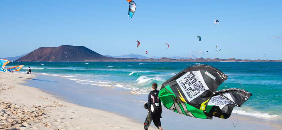 Los-mejores-spots-para-hacer-kitesurf-en-Fuerteventura-1
