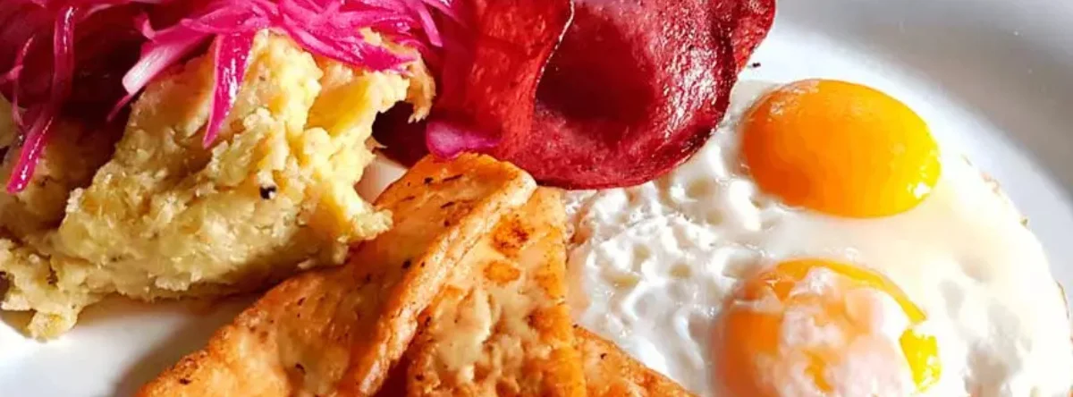 dominican mangú