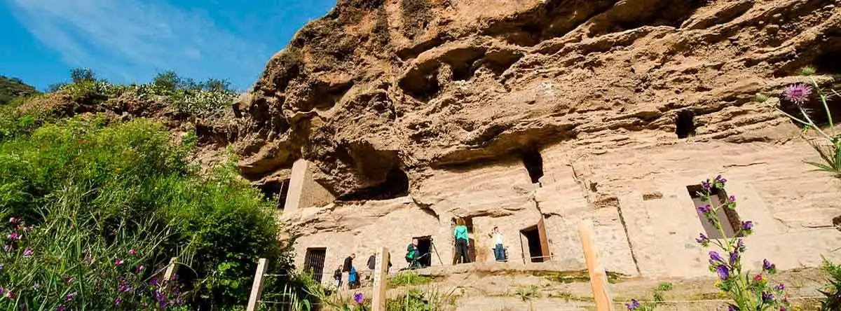 Risco Caido y montañas sagradas