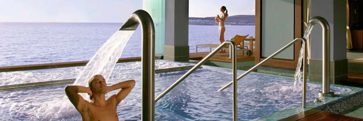 romantic getaway in Gran Canaria
