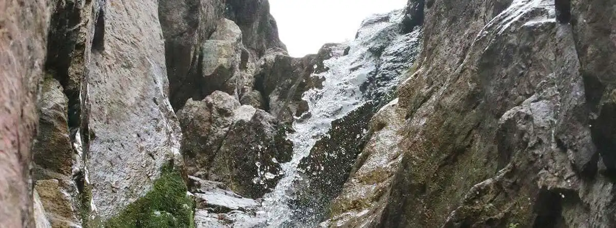 Hiking at Charco de La Paloma in Gran Canaria