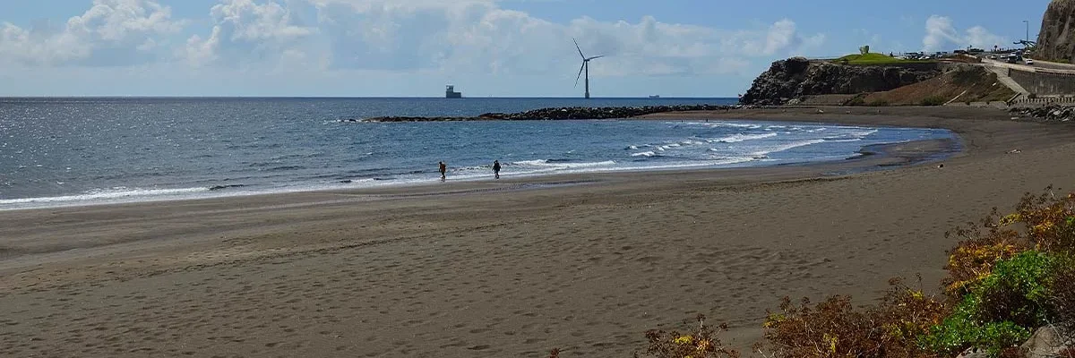 Playa de la Laja piscinas naturales