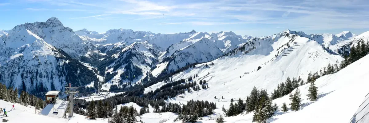 Skifahren im Kleinwalsertal