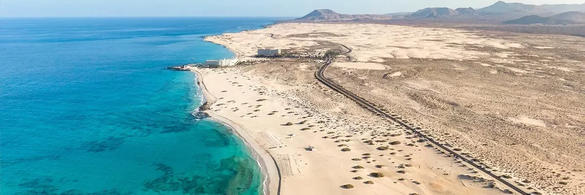 como moverse por fuerteventura transporte
