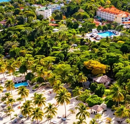 things to do in Cayo Levantado