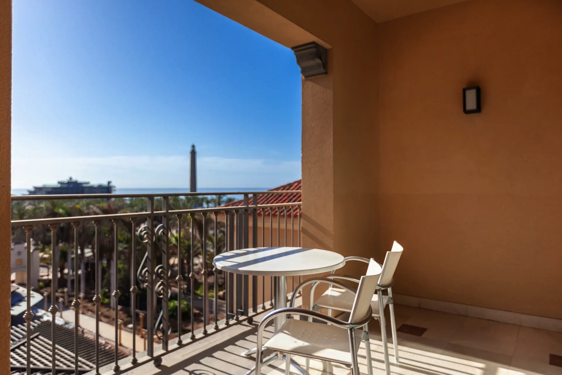 fotos habitaciones hotel lopesan costa meloneras