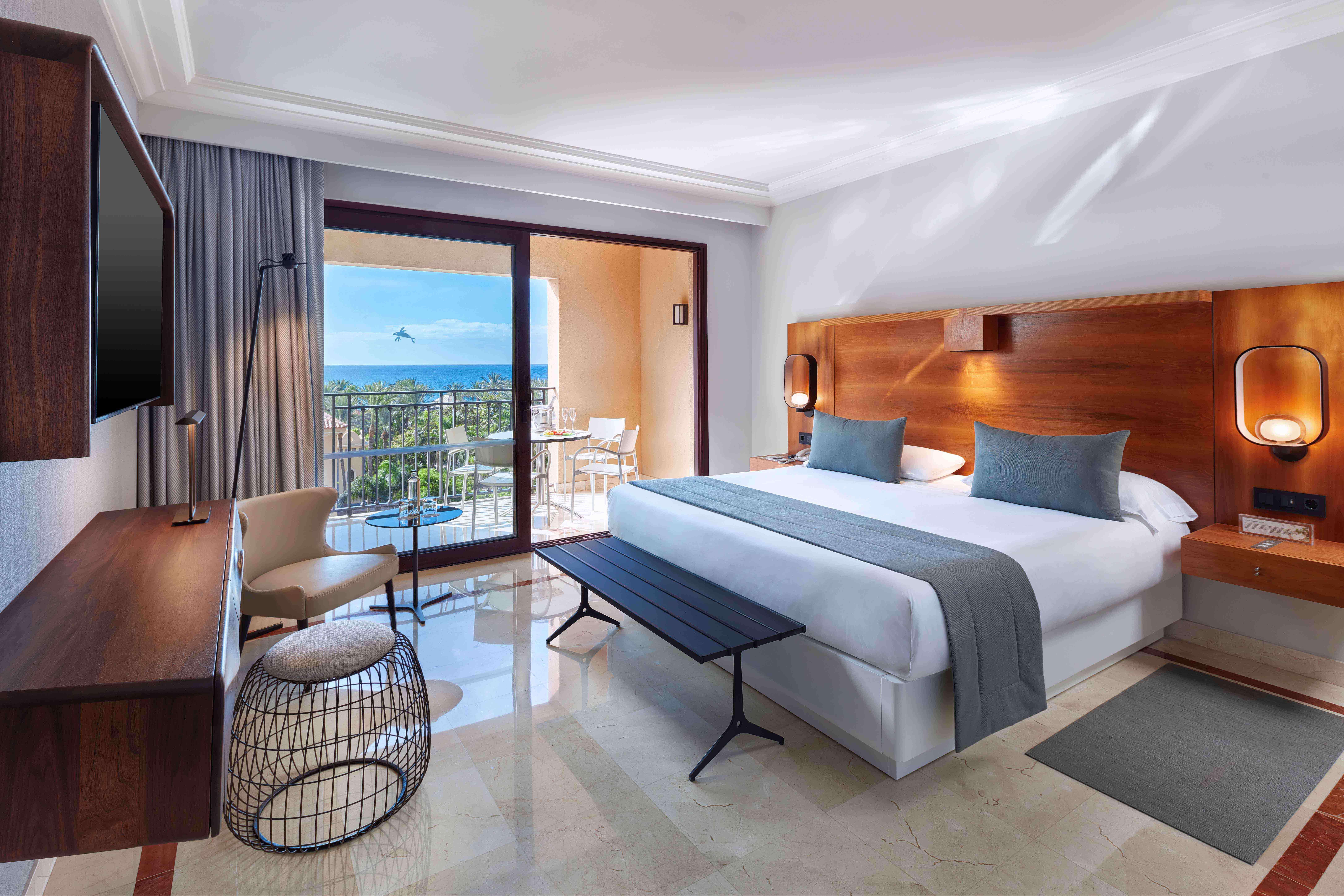 lopesan costa meloneras resort & spa master suite view