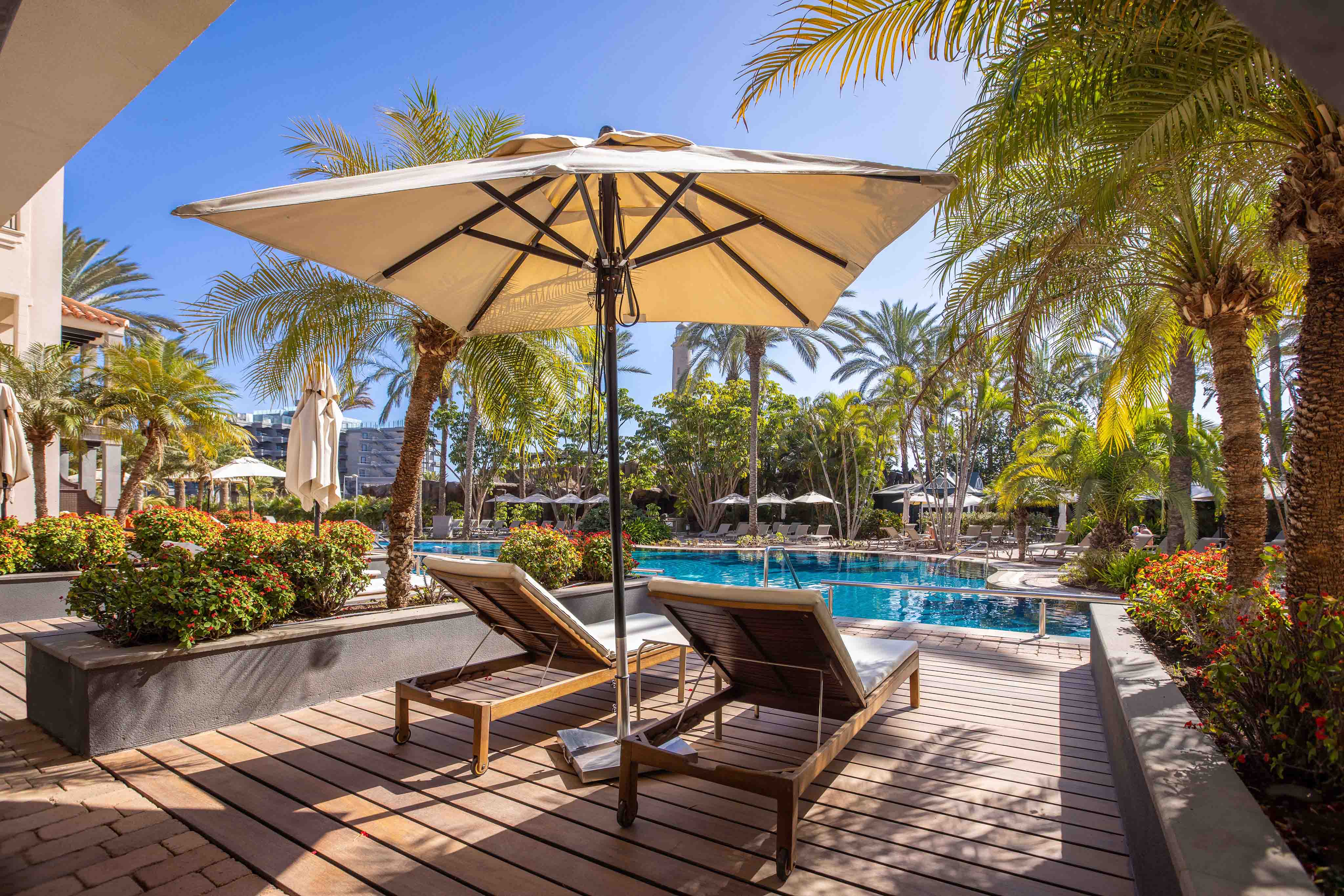 terrasse lopesan costa meloneras zimmer unique premium pool