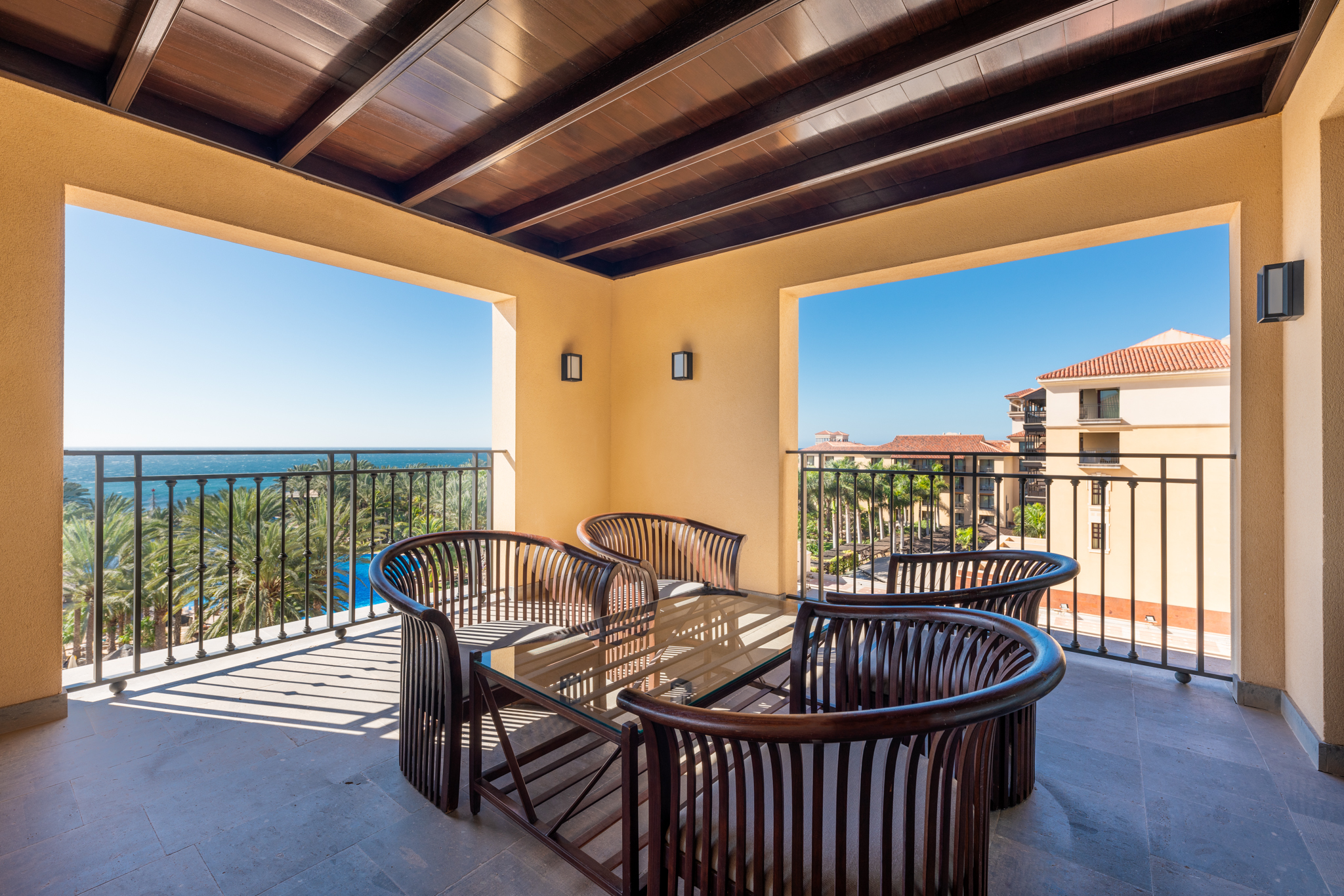 fotografías terraza habitación unique suite hotel lopesan costa meloneras