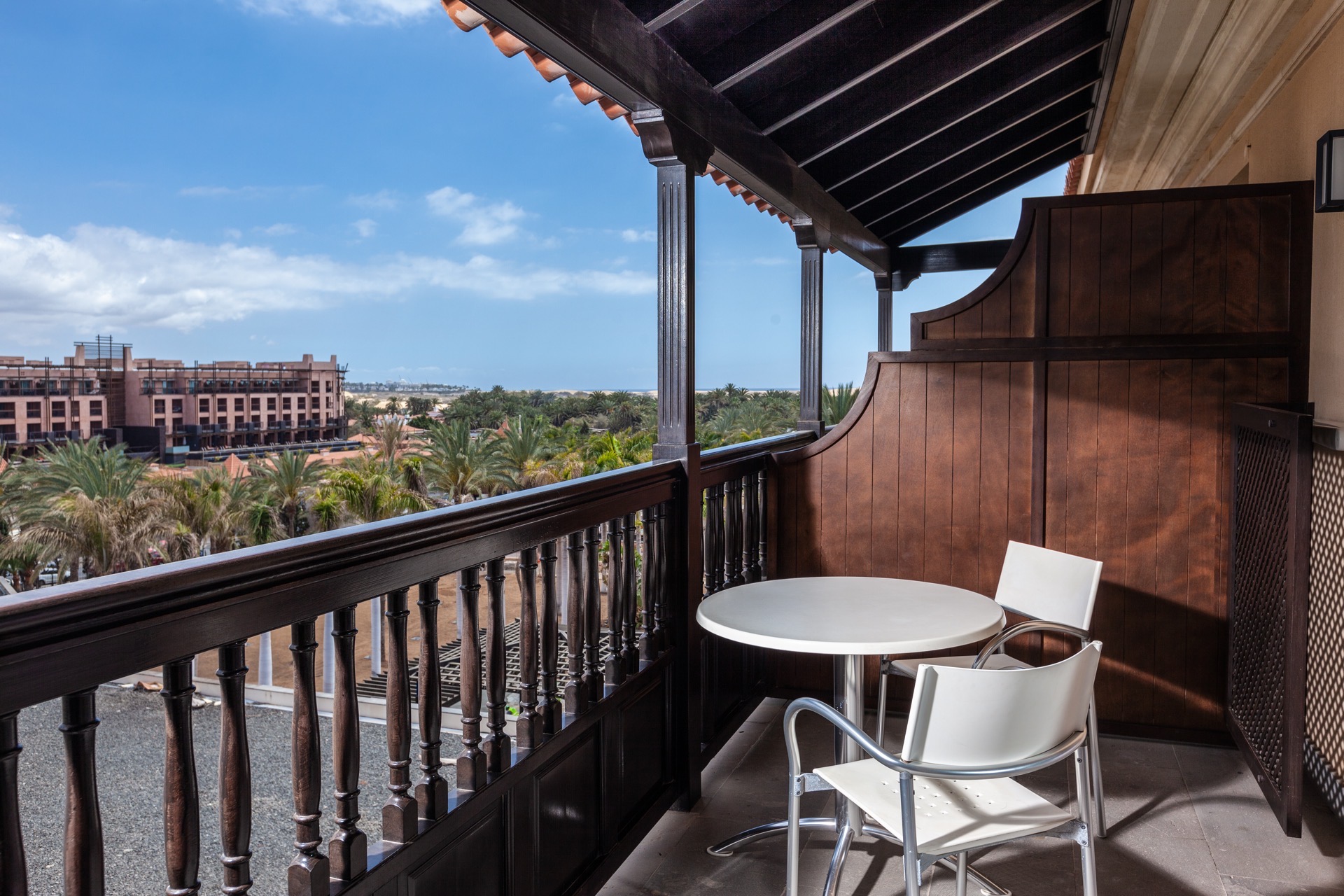 terraza habitación family room resort lopesan costa meloneras