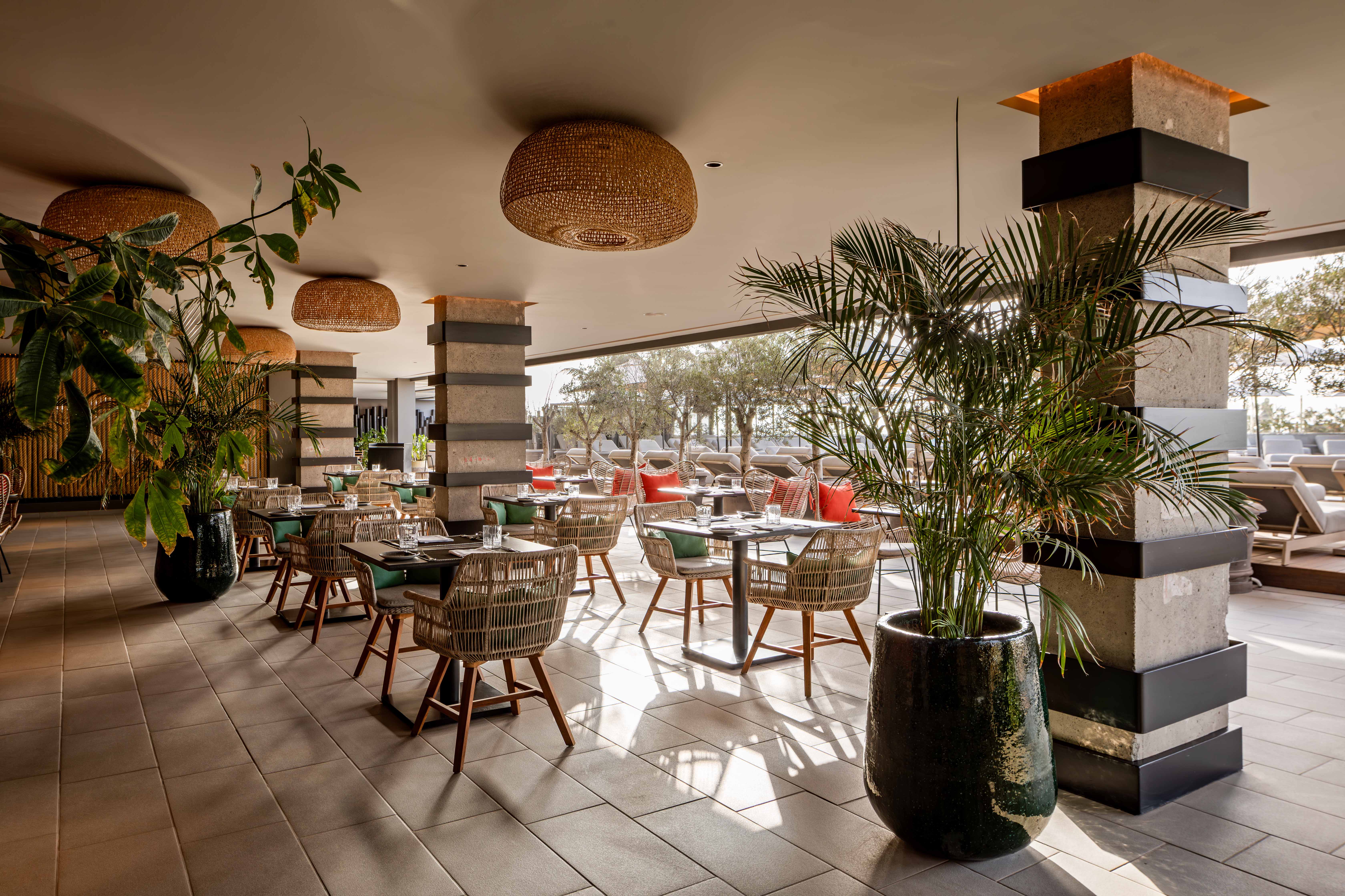 foto bar terrasse hotel faro lopesan collection