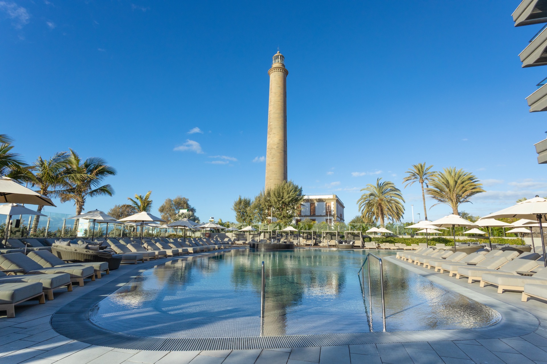 pool hotel Faro Lopesan