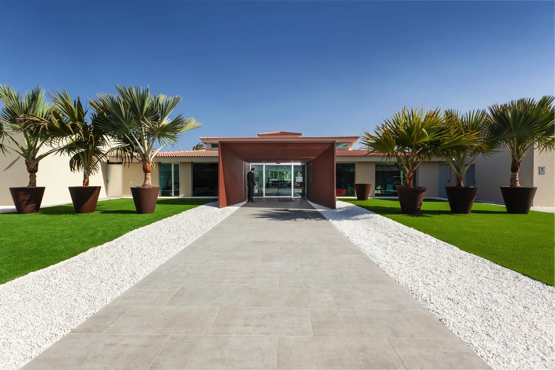 photos hotel kumara serenoa entrance