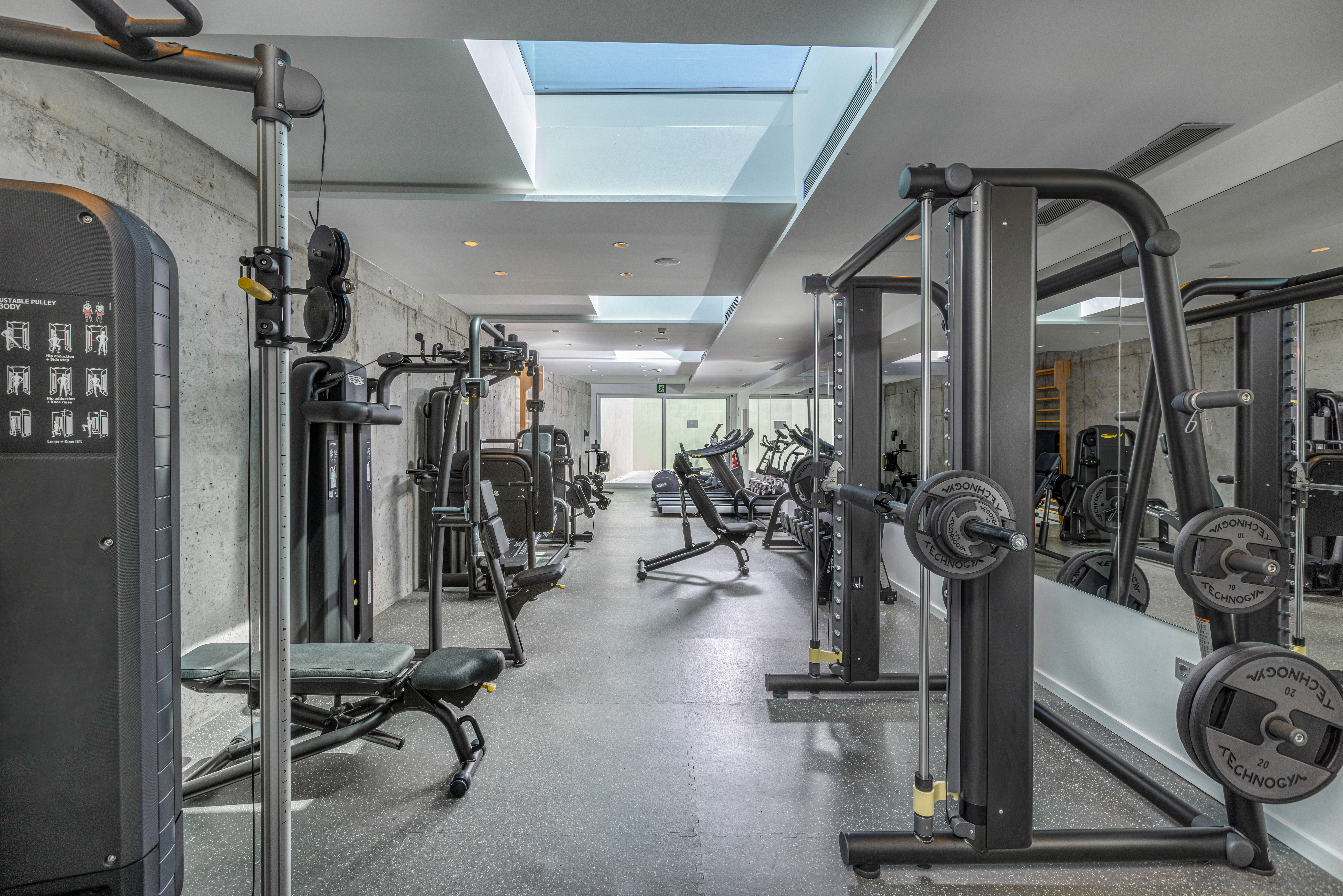 photos hotel kumara serenoa gym