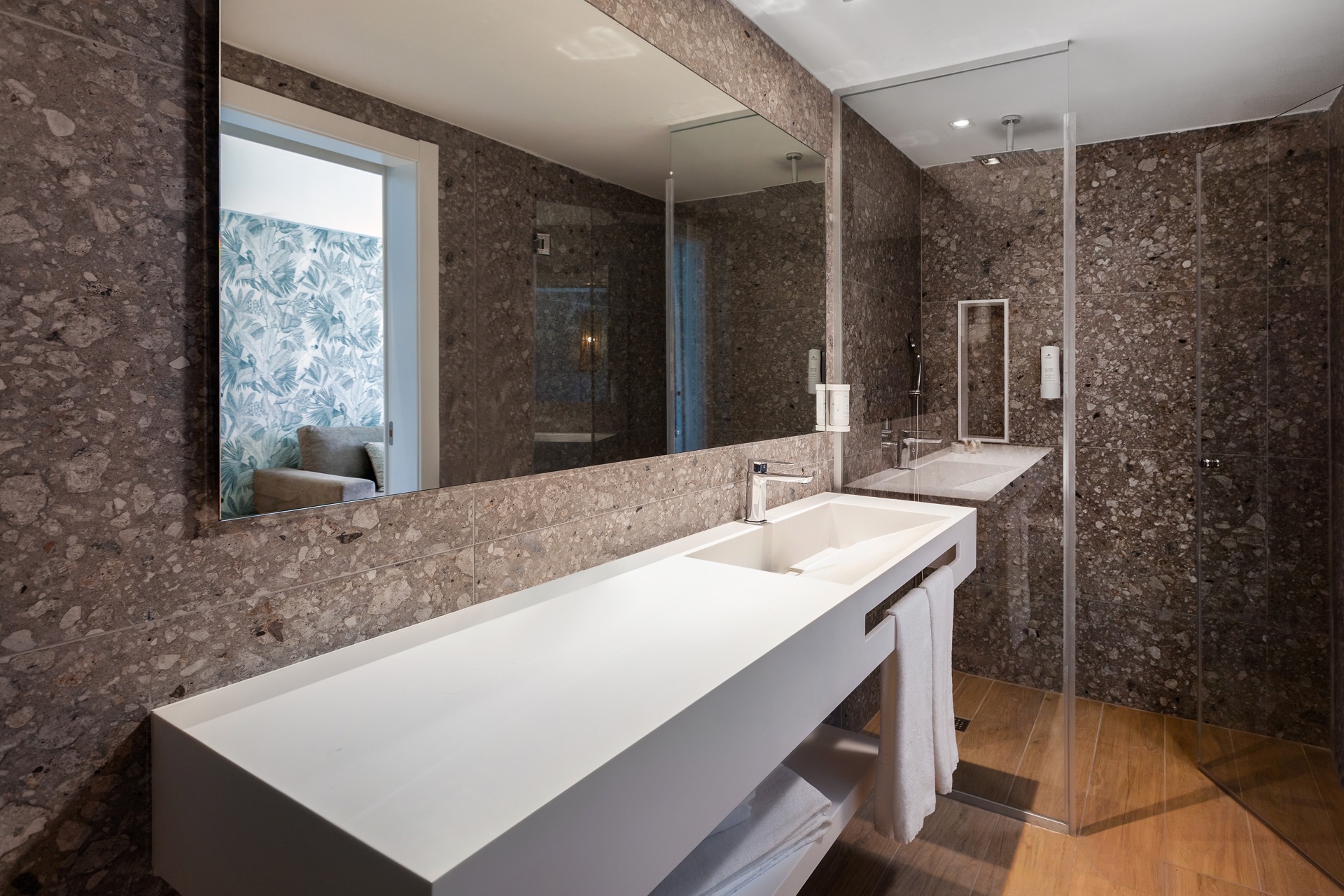 baño junior suite kumara serenoa