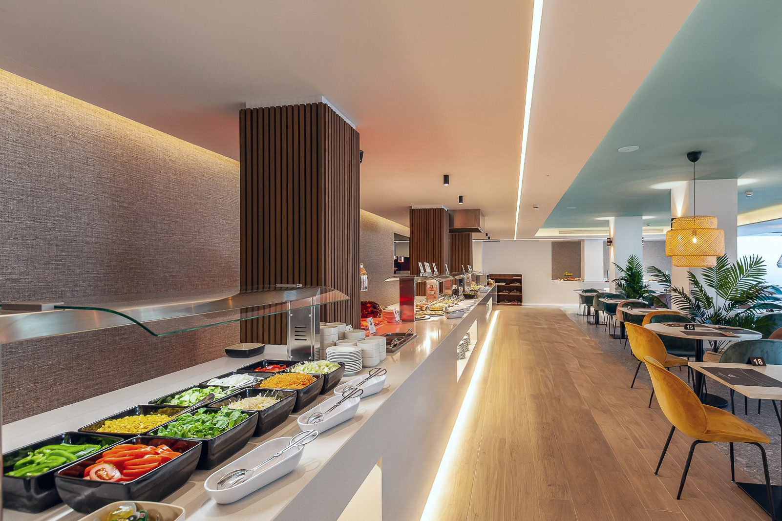 Buffet Hotel Kumara
