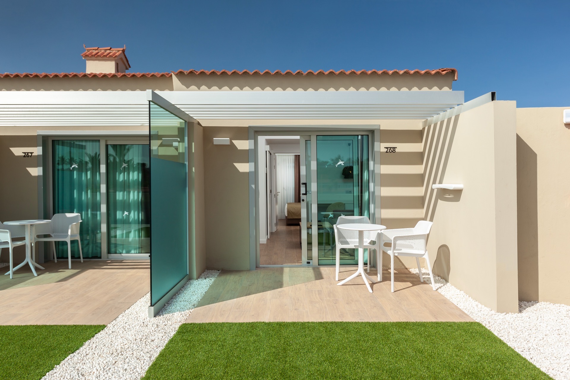 rooms with terrace kumara serenoa hotel