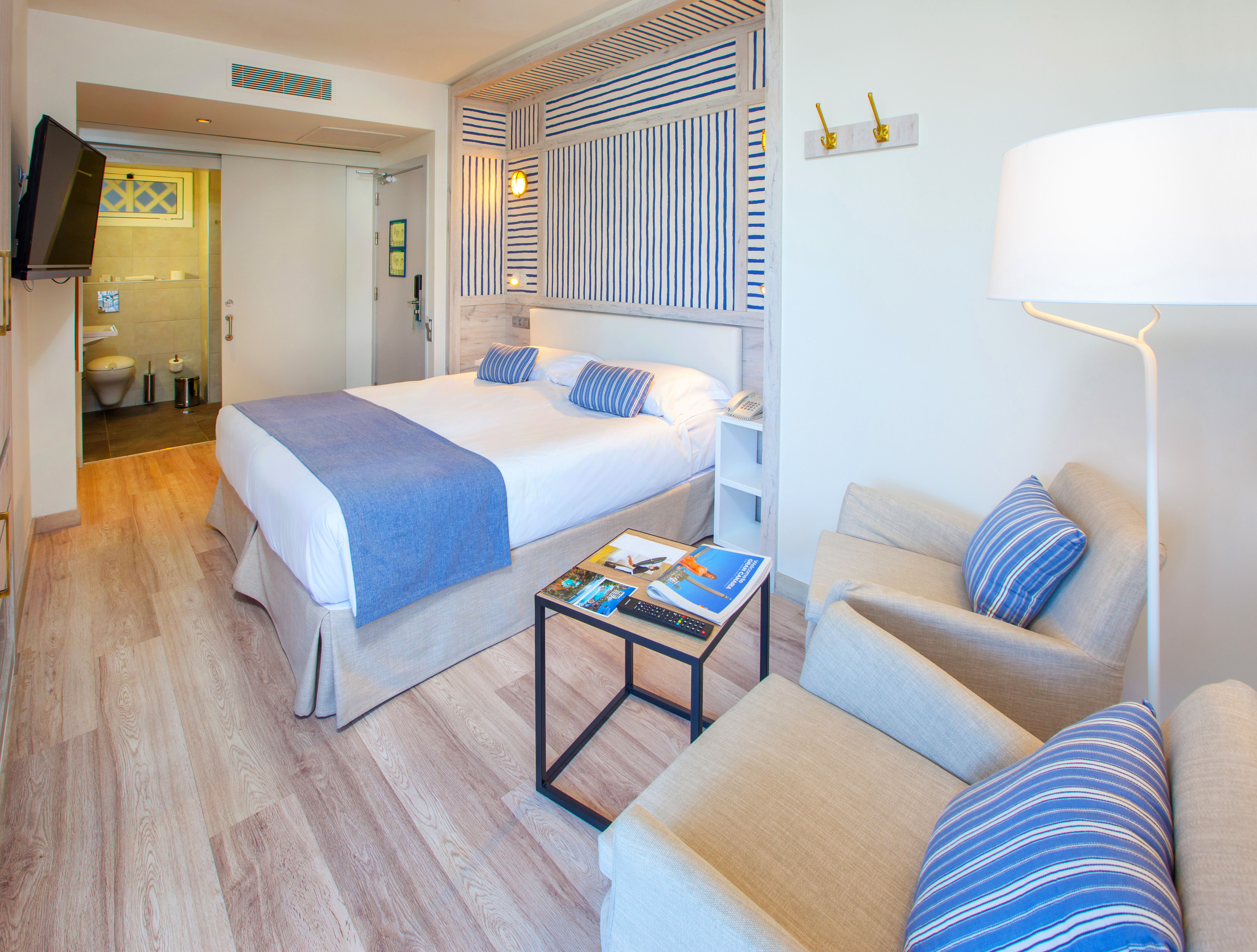 angepasste doppelzimmer standard corallium beach by lopesan hotels