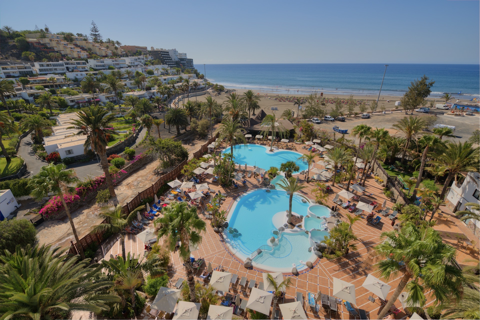 location corallium beach hotel