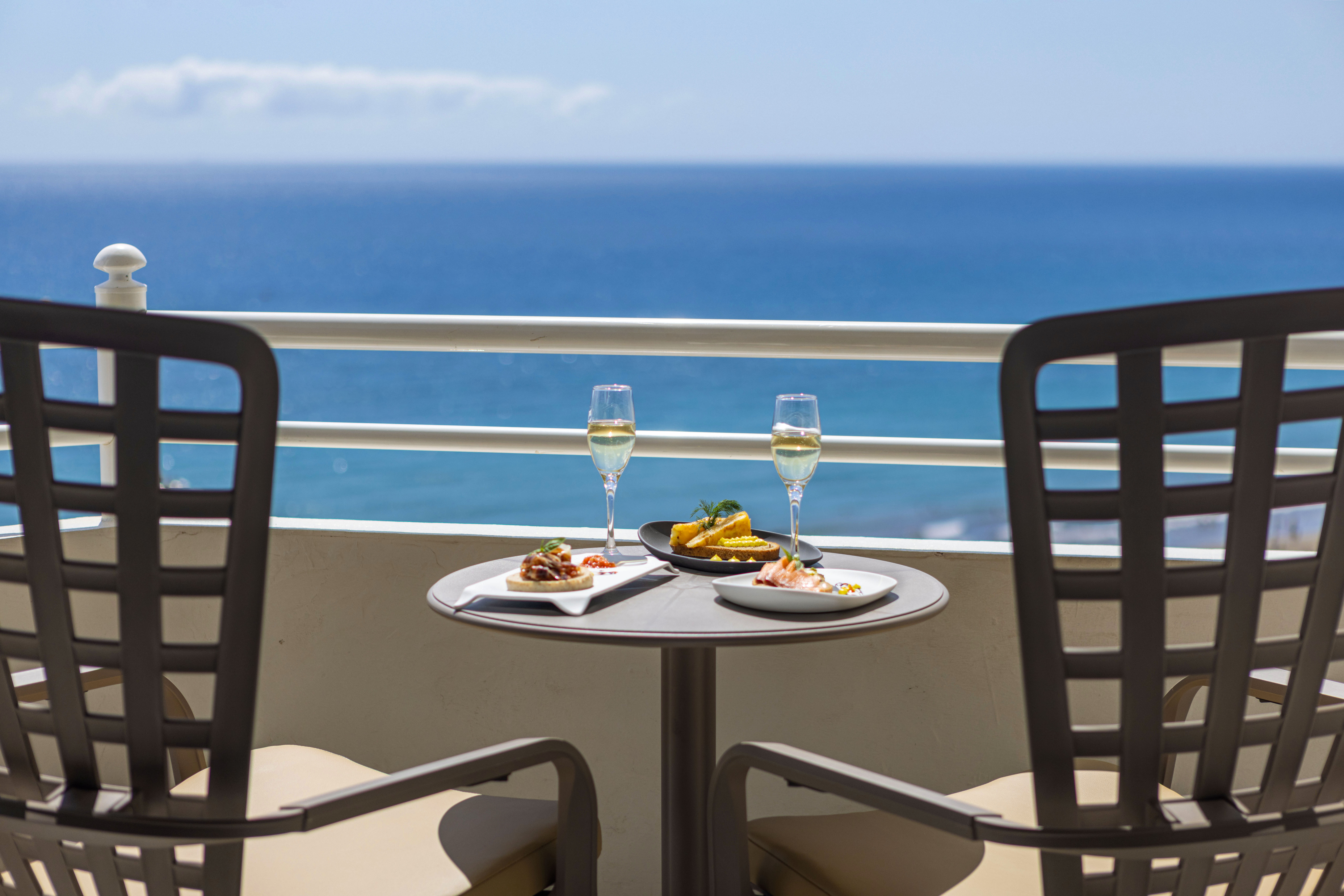 fotos terrasse zimmer unique deluxe aussicht corallium dunamar