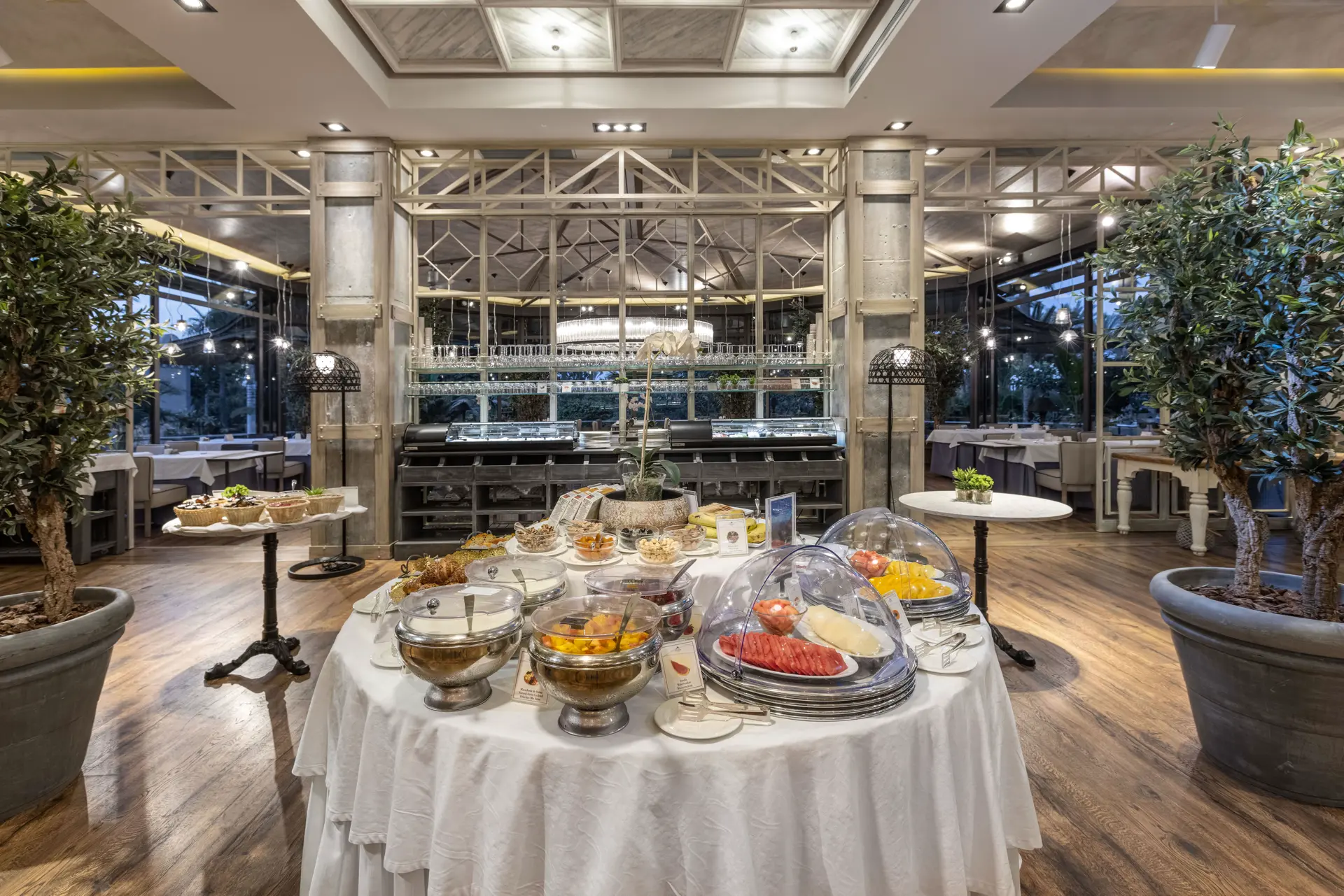 LA PLAZA BUFFET - LOPESAN COSTA MELONERAS