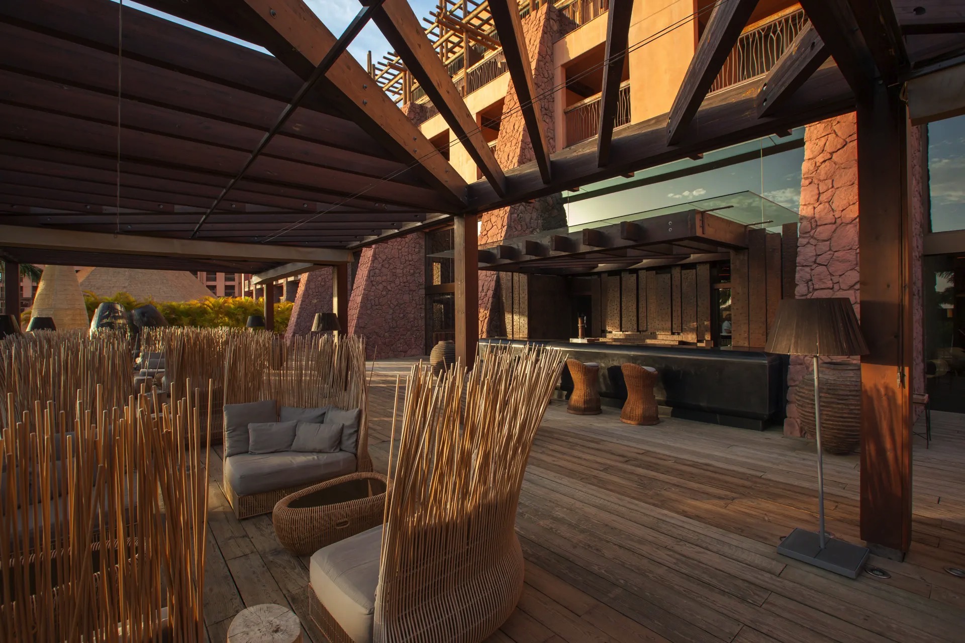 entrada samuel baker bar hotel lopesan baobab resort