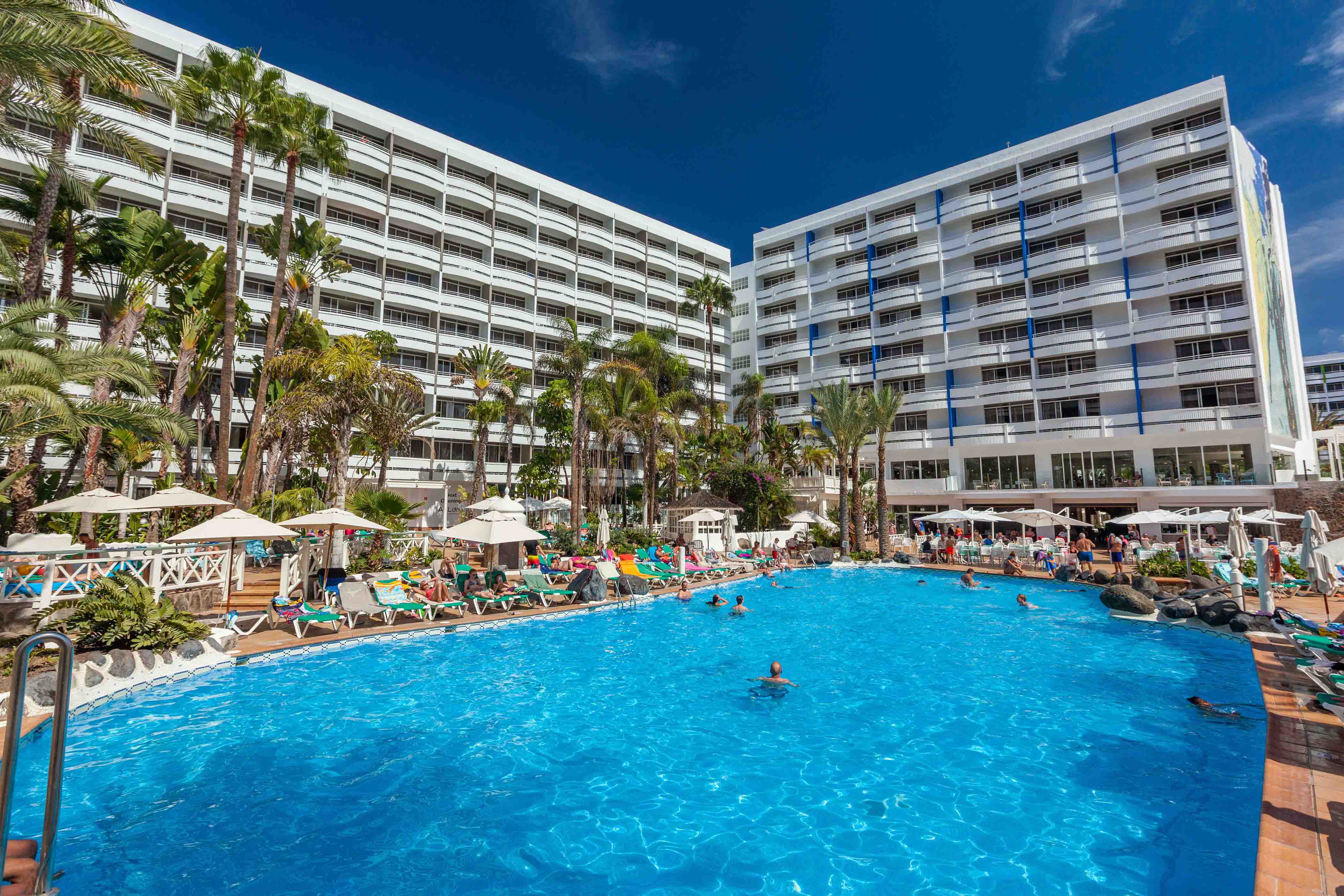 summer swimming pool abora buenaventura by lopesan hotels