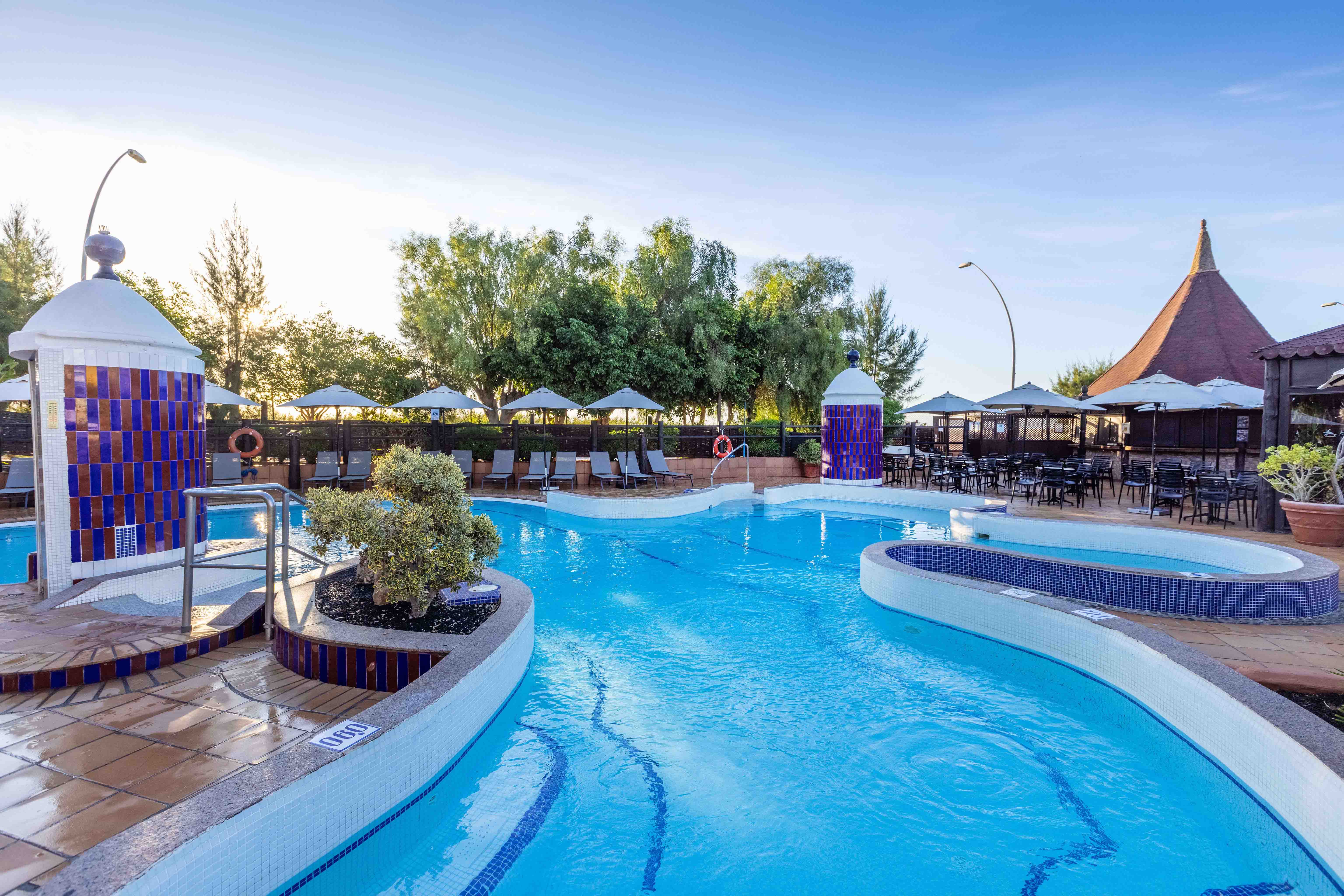jacuzzi pools ifa altamarena hotel