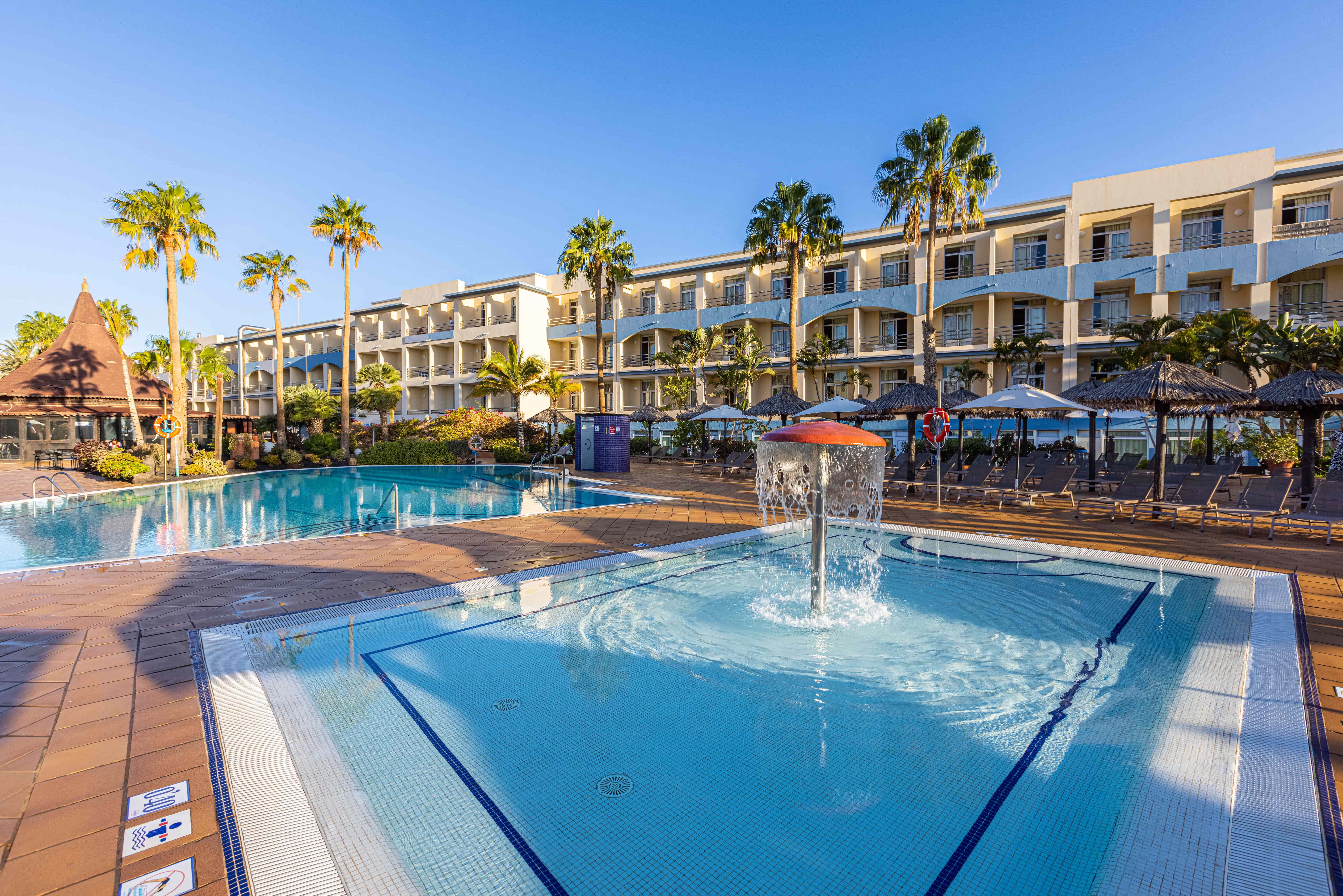 piscinas infantiles ifa altamarena hotel