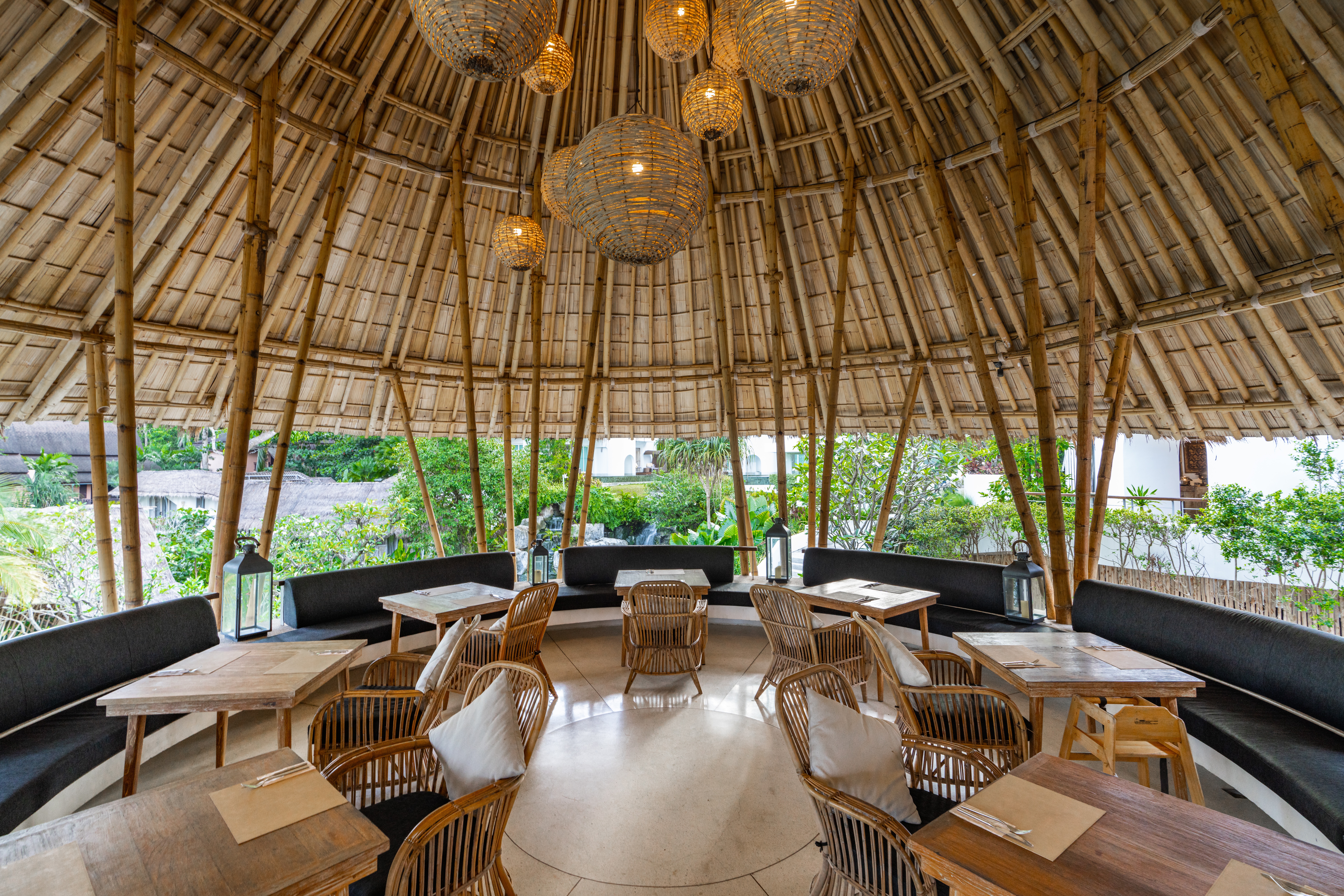fotos salón restaurante genesis eden beach resort & spa