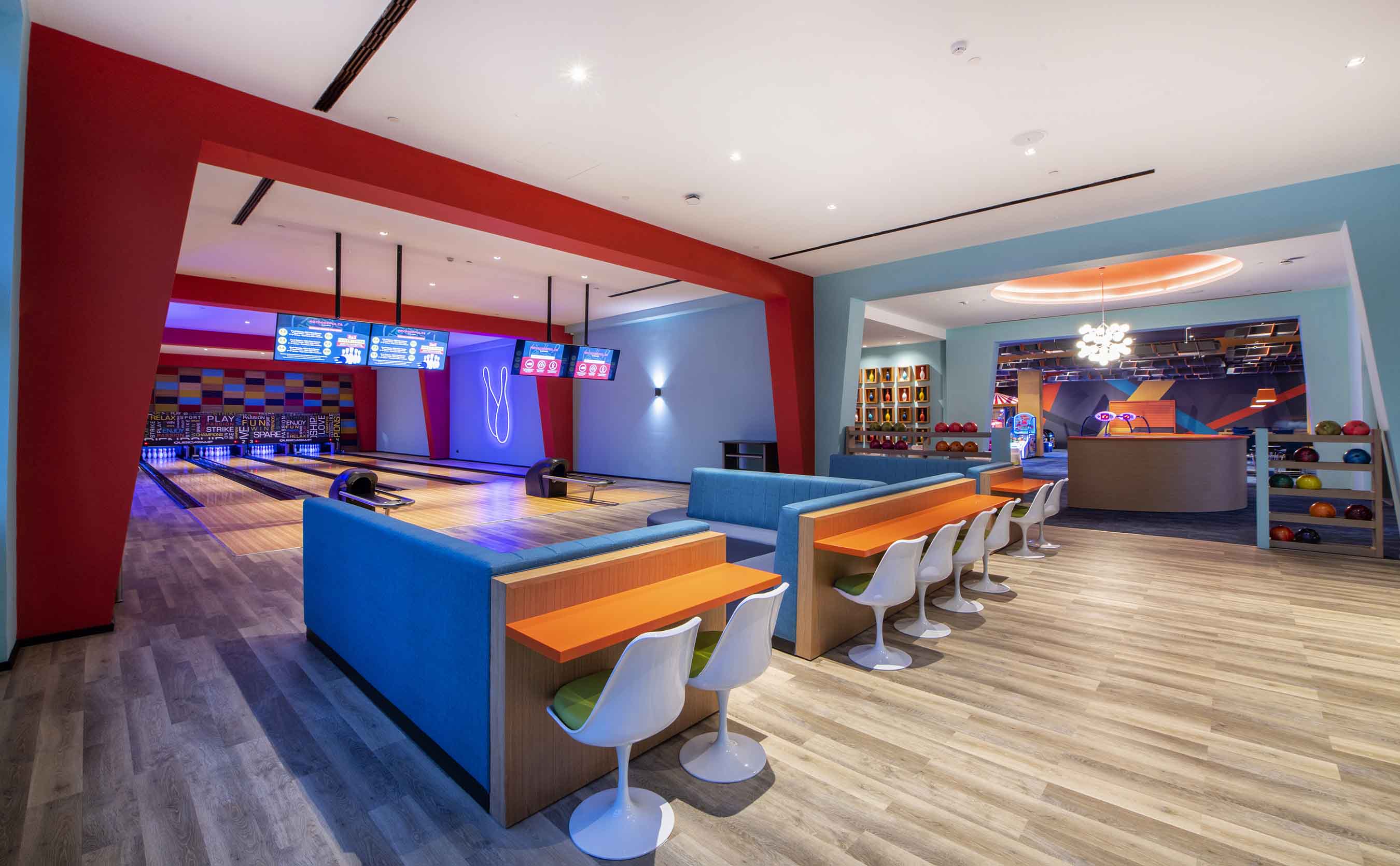 bowling alley lopesan costa bavaro