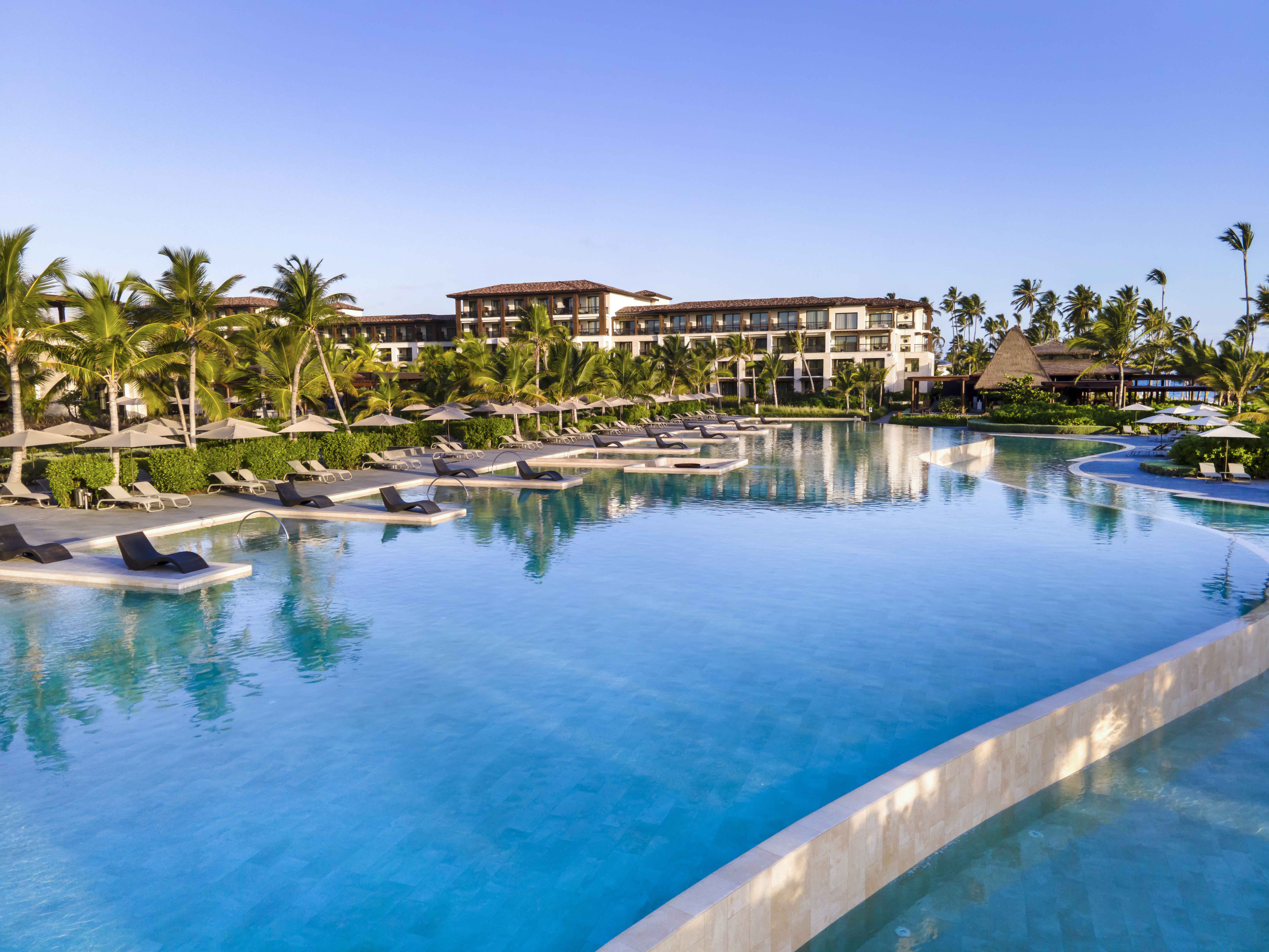 piscinas lopesan costa bávaro spa & casino