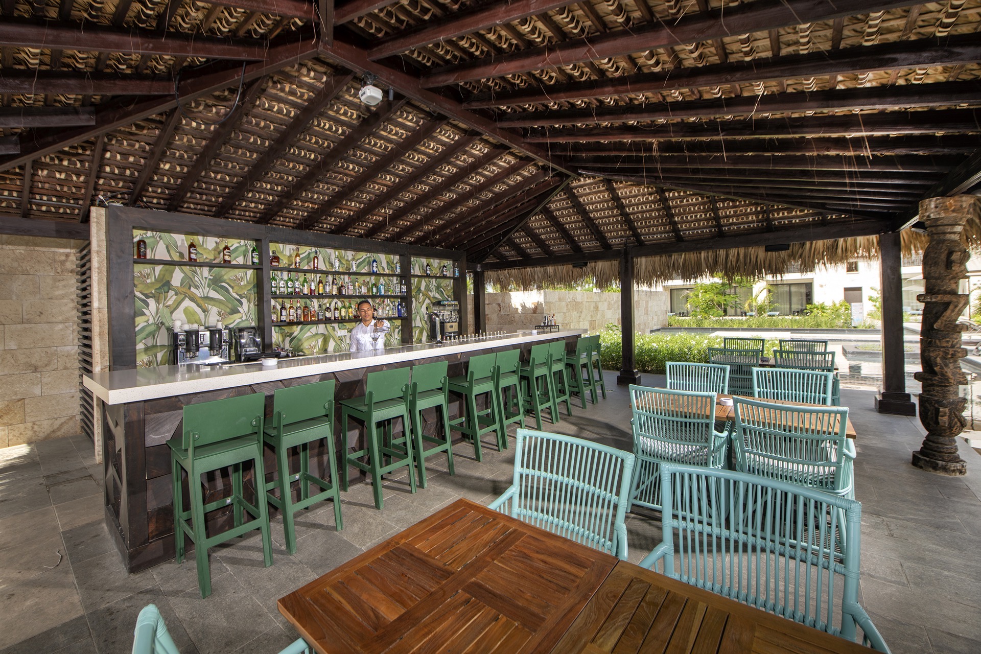 la perla poolbar lopesan costa bávaro resort spa & casino