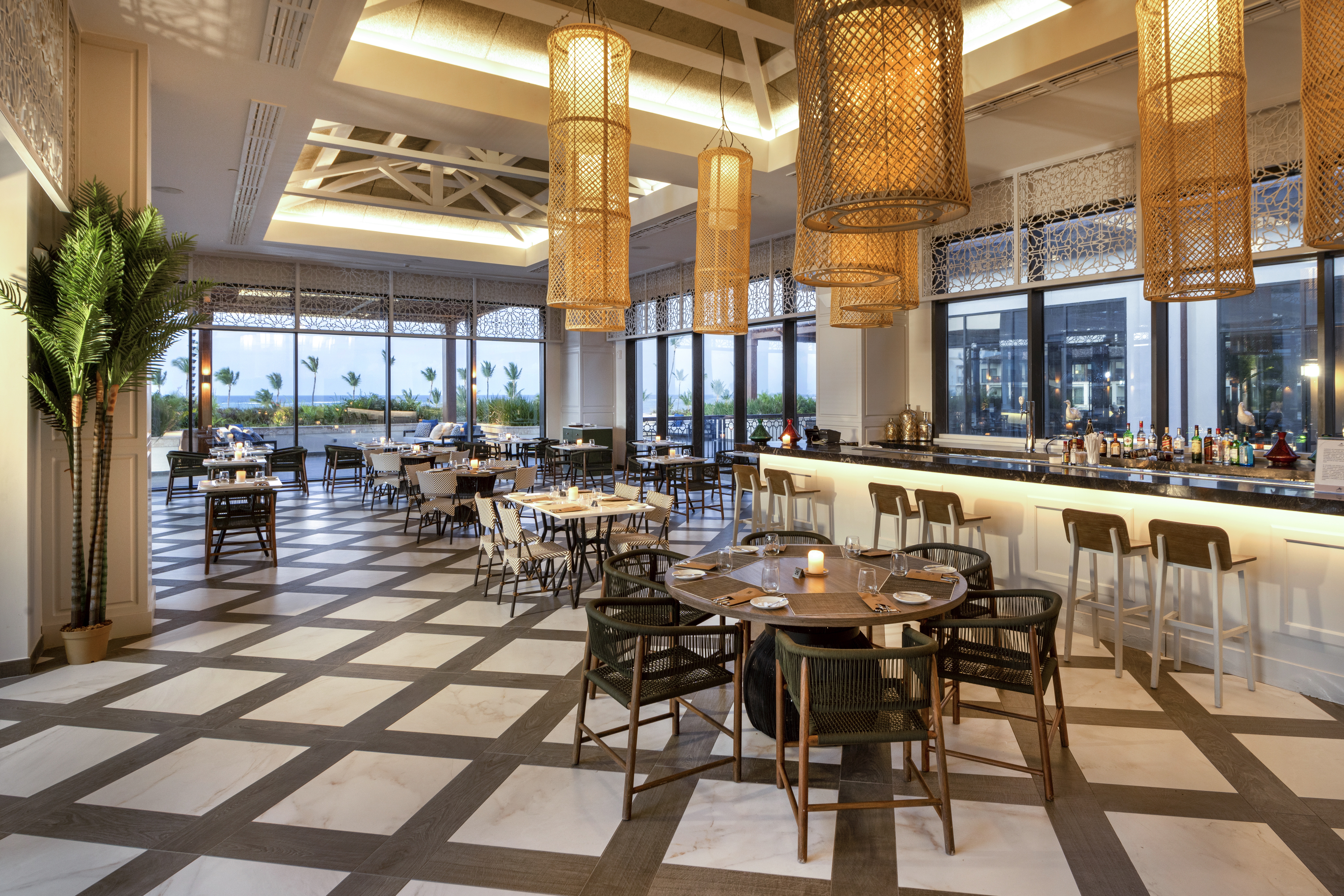 marea bar imágenes y fotos lopesan costa bavaro