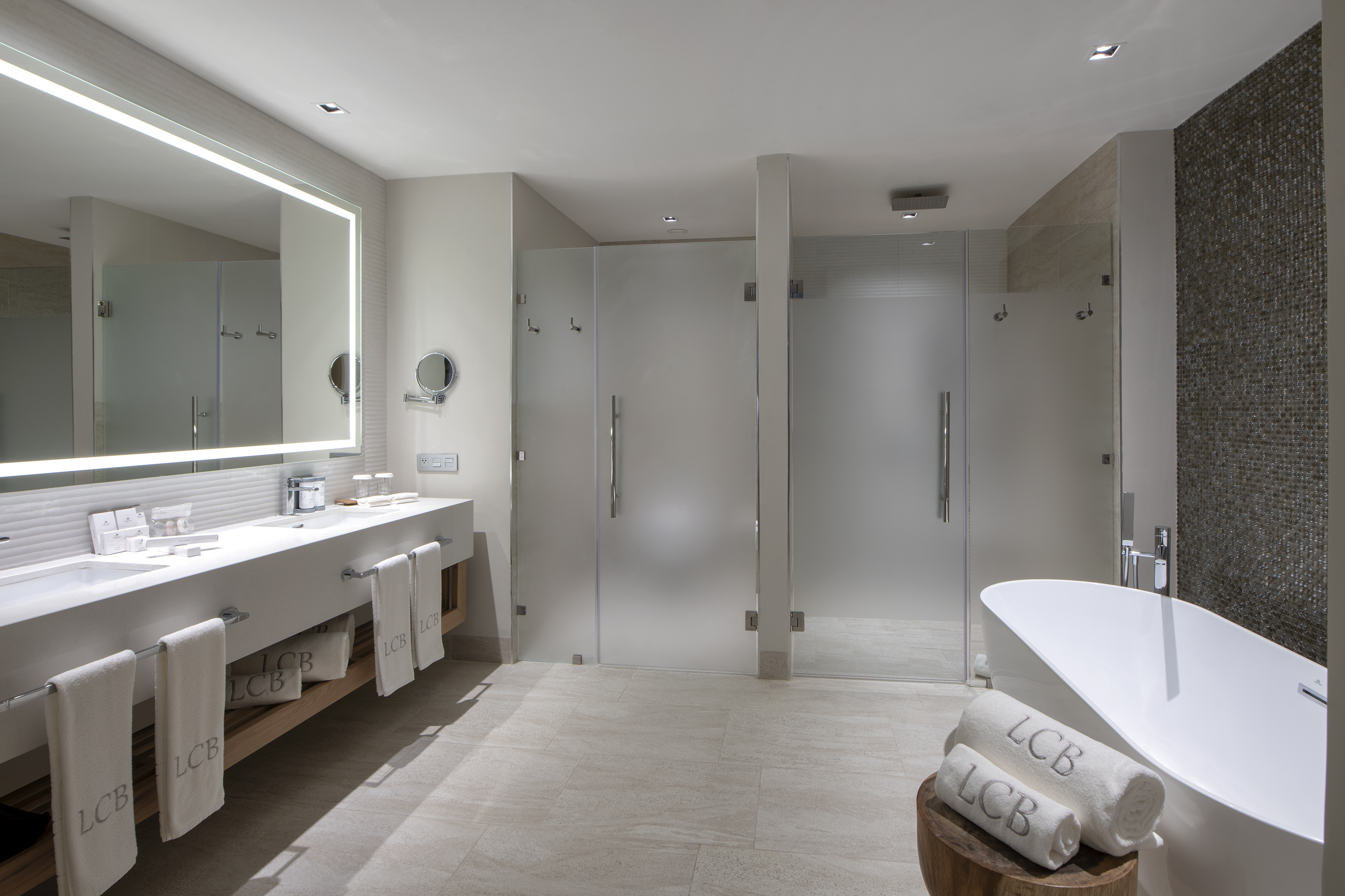 lopesan costa bavaro unique ocean suite bathroom photos