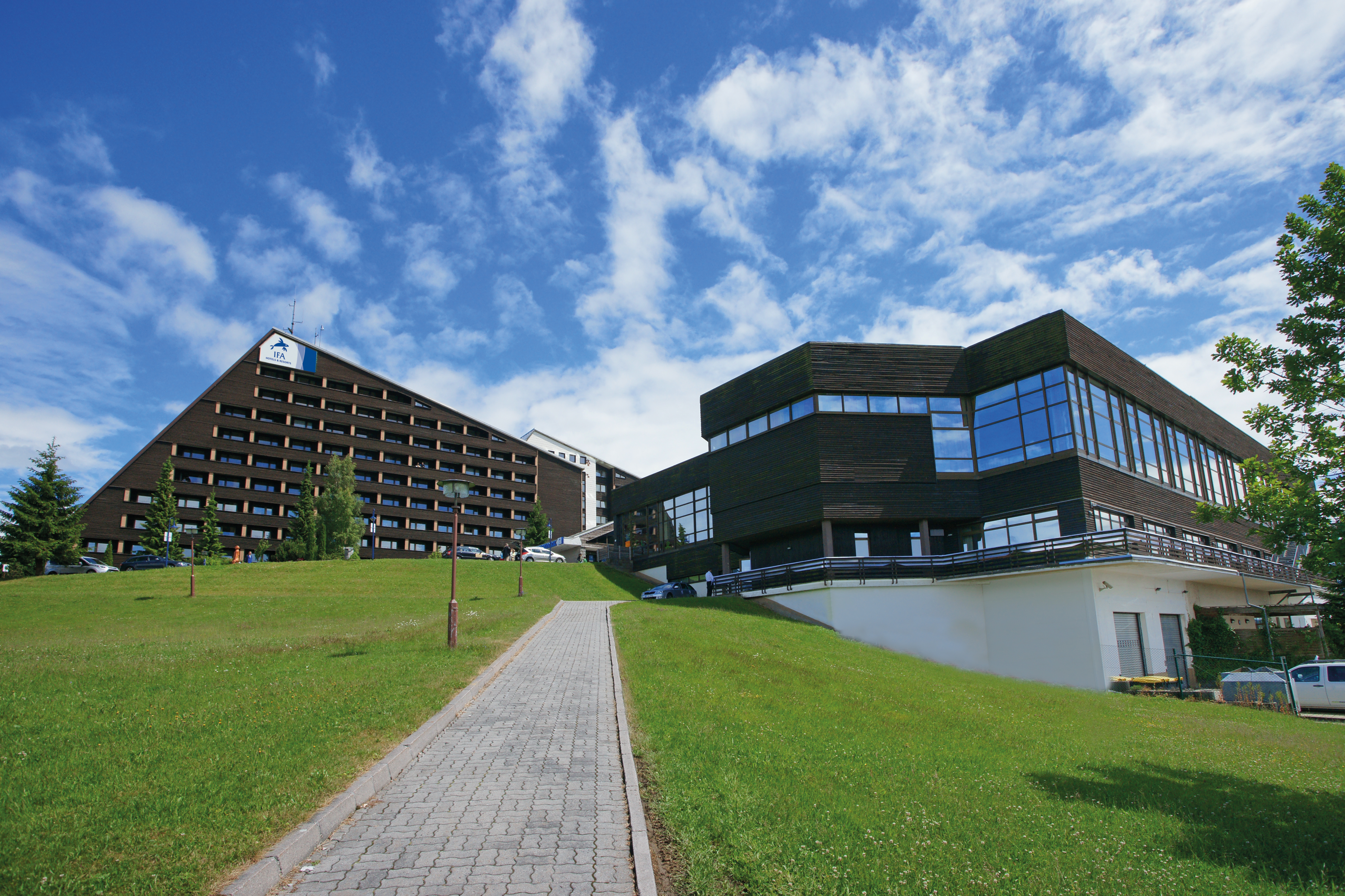 Außenaufnahmen Hotel IFA Schöneck