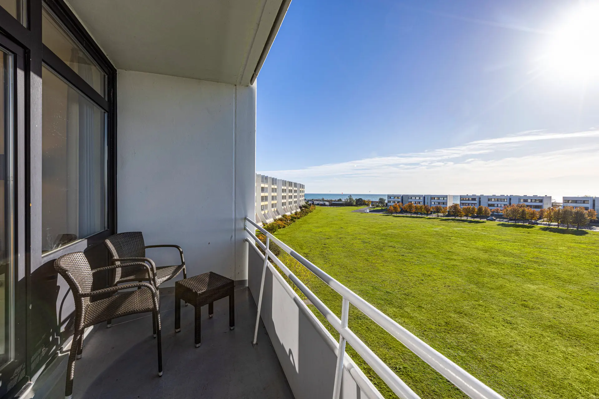 terrassenfotos yachthafen zwei-schlafzimmer apartment hotel ifa fehmarn