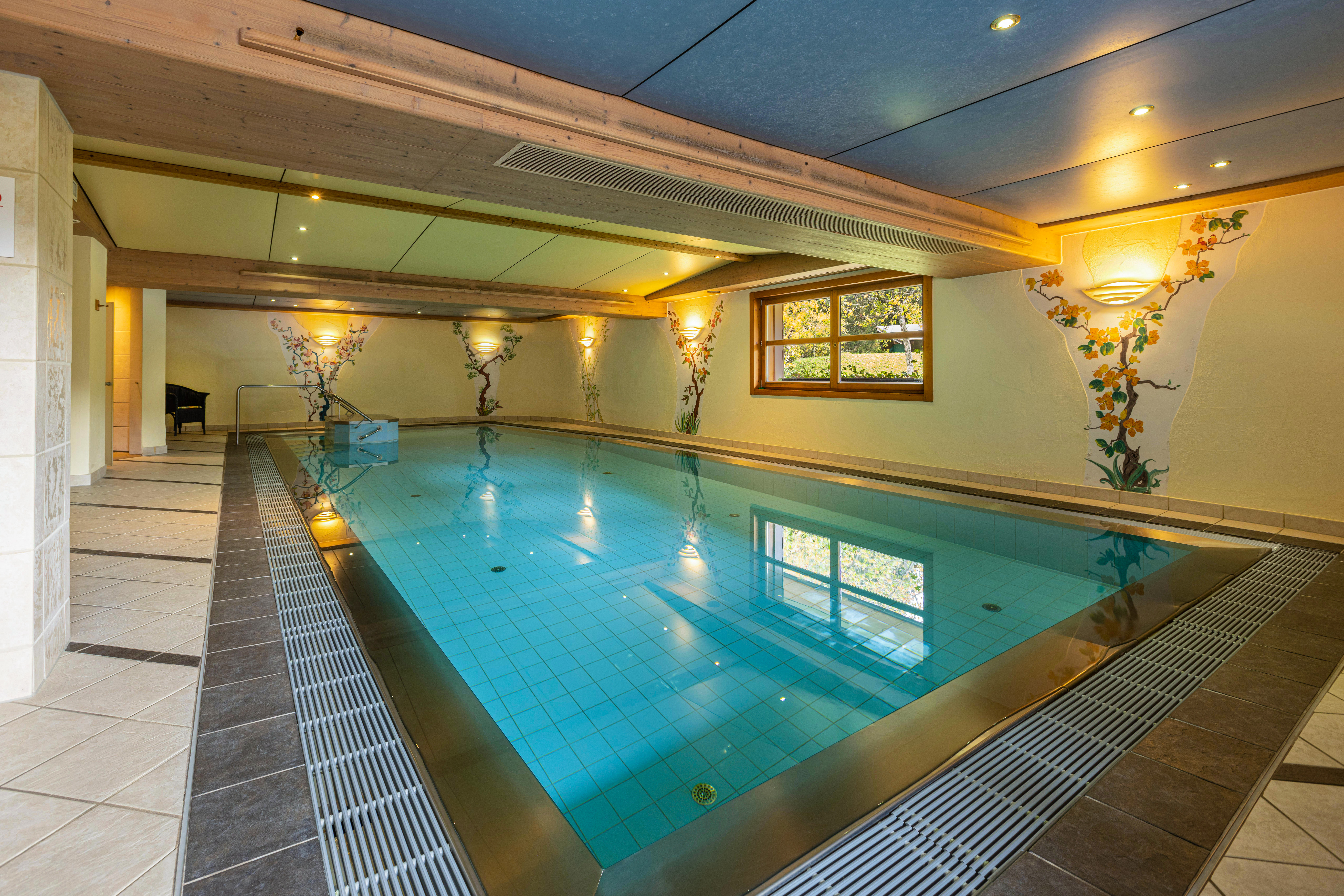 fotos piscina hotel ifa alpenhof wildental