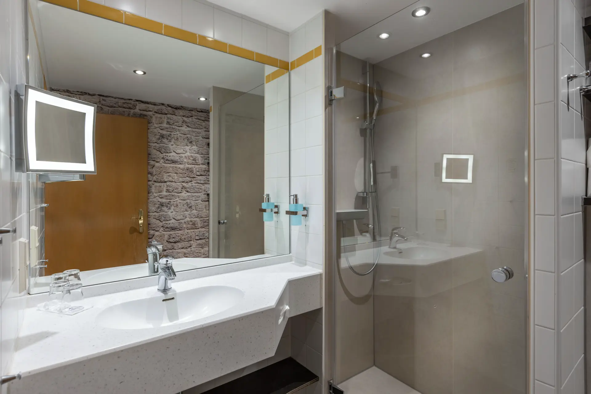 Family bathroom photos IFA Alpenrose Hotel