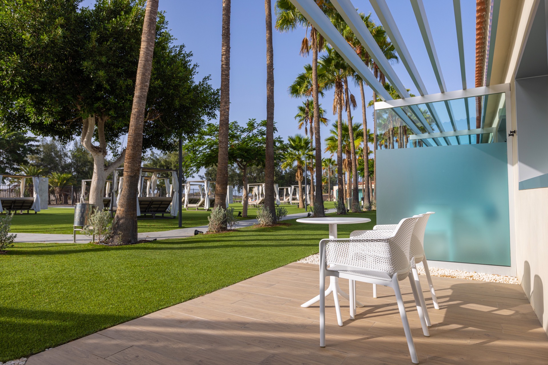 terraza junior suite kumara serenoa para adultos