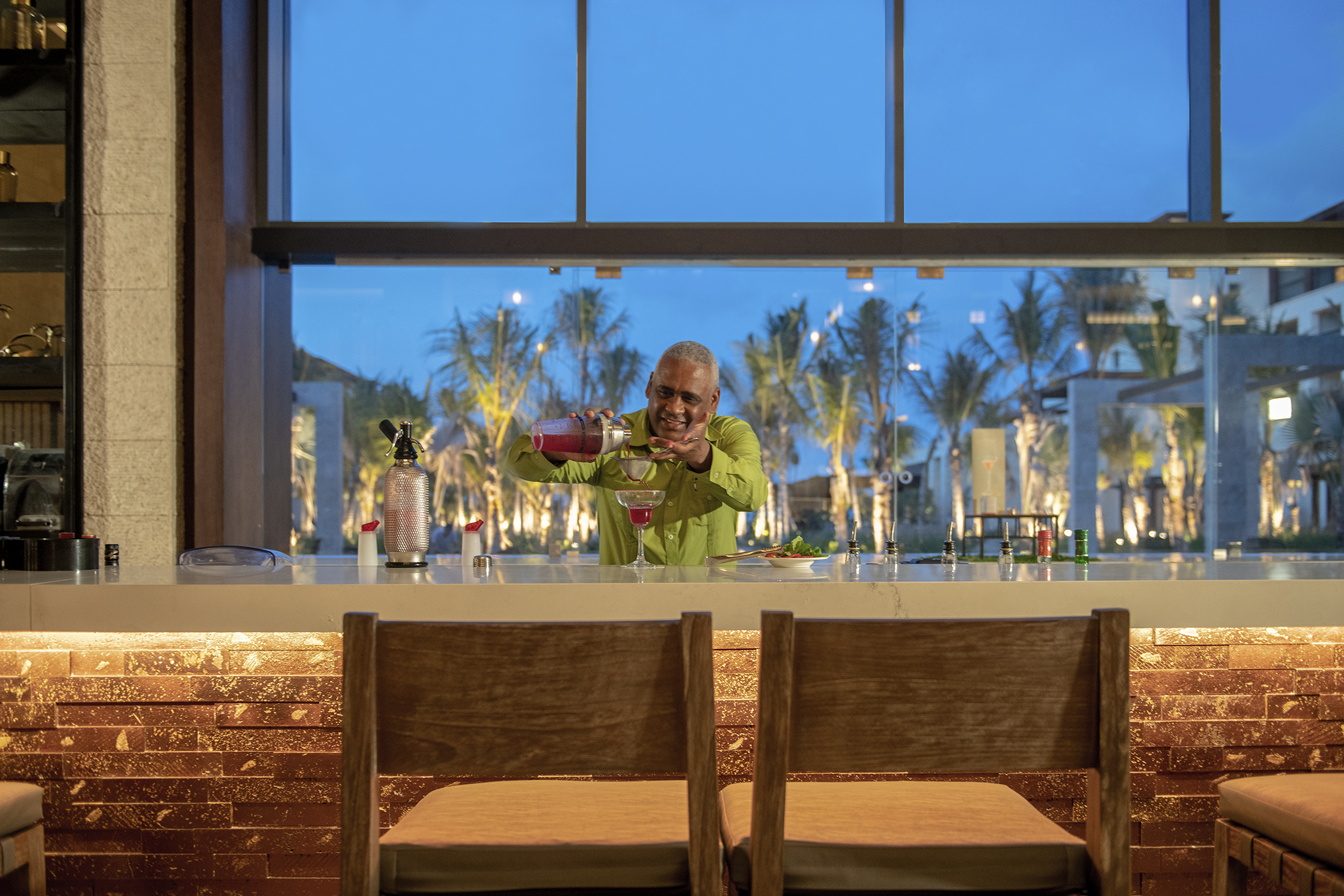 coralino cocktail bar lopesan costa bávaro resort spa & casino