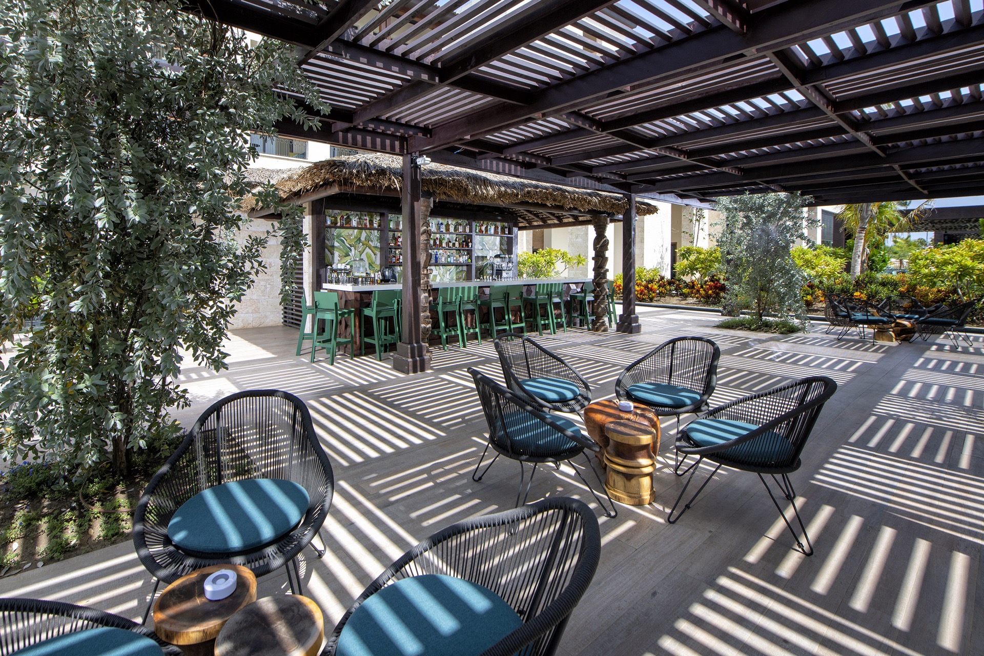 timon pool bar lopesan costa bávaro resort spa & casino