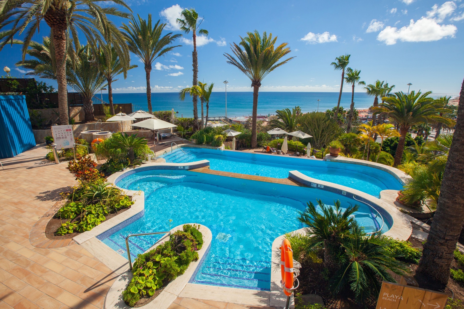 Hotel mit Pool Corallium Dunamar