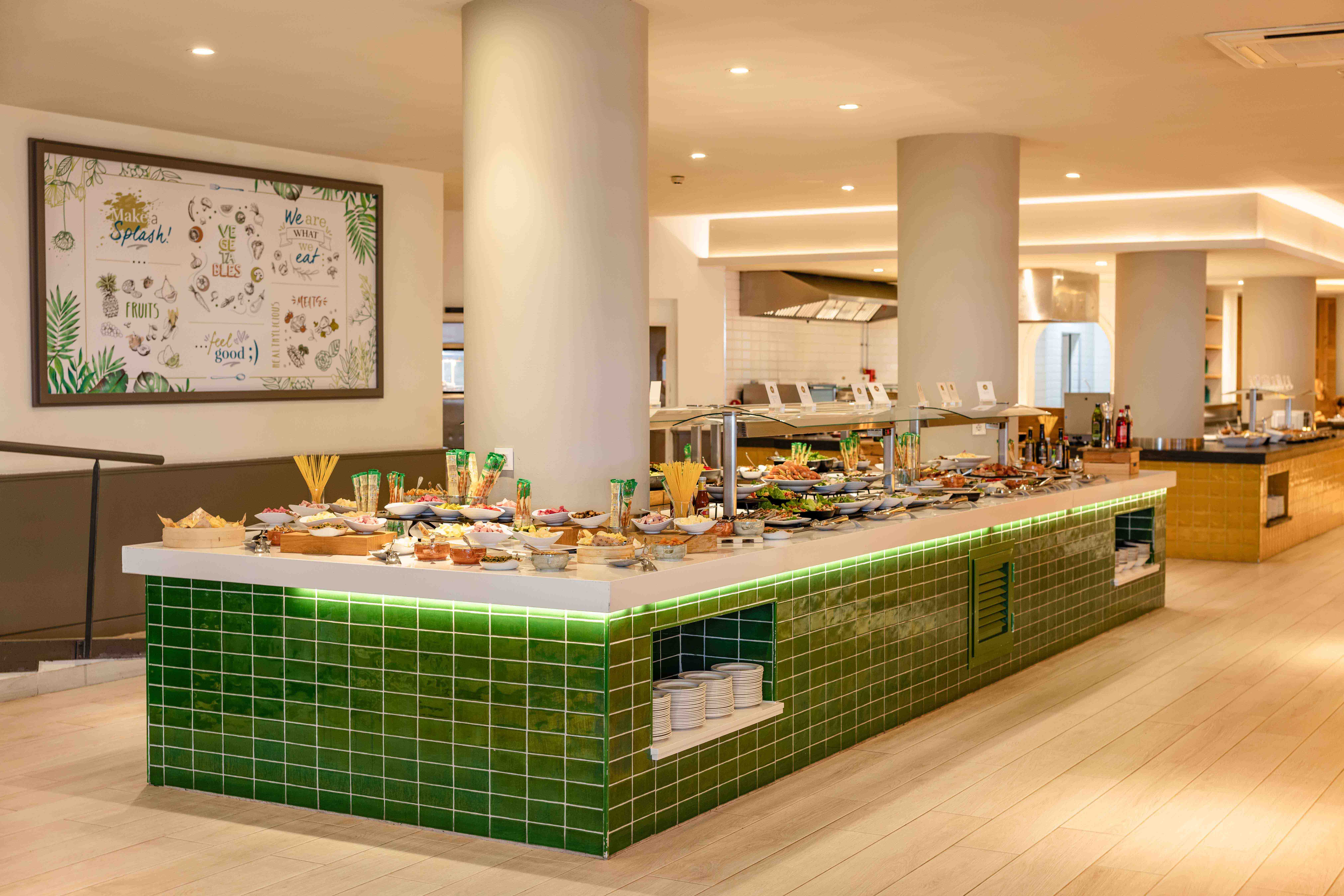 Bilder und Fotos Corallium Dunamar by Lopesan Hotels Buffet Food Garden