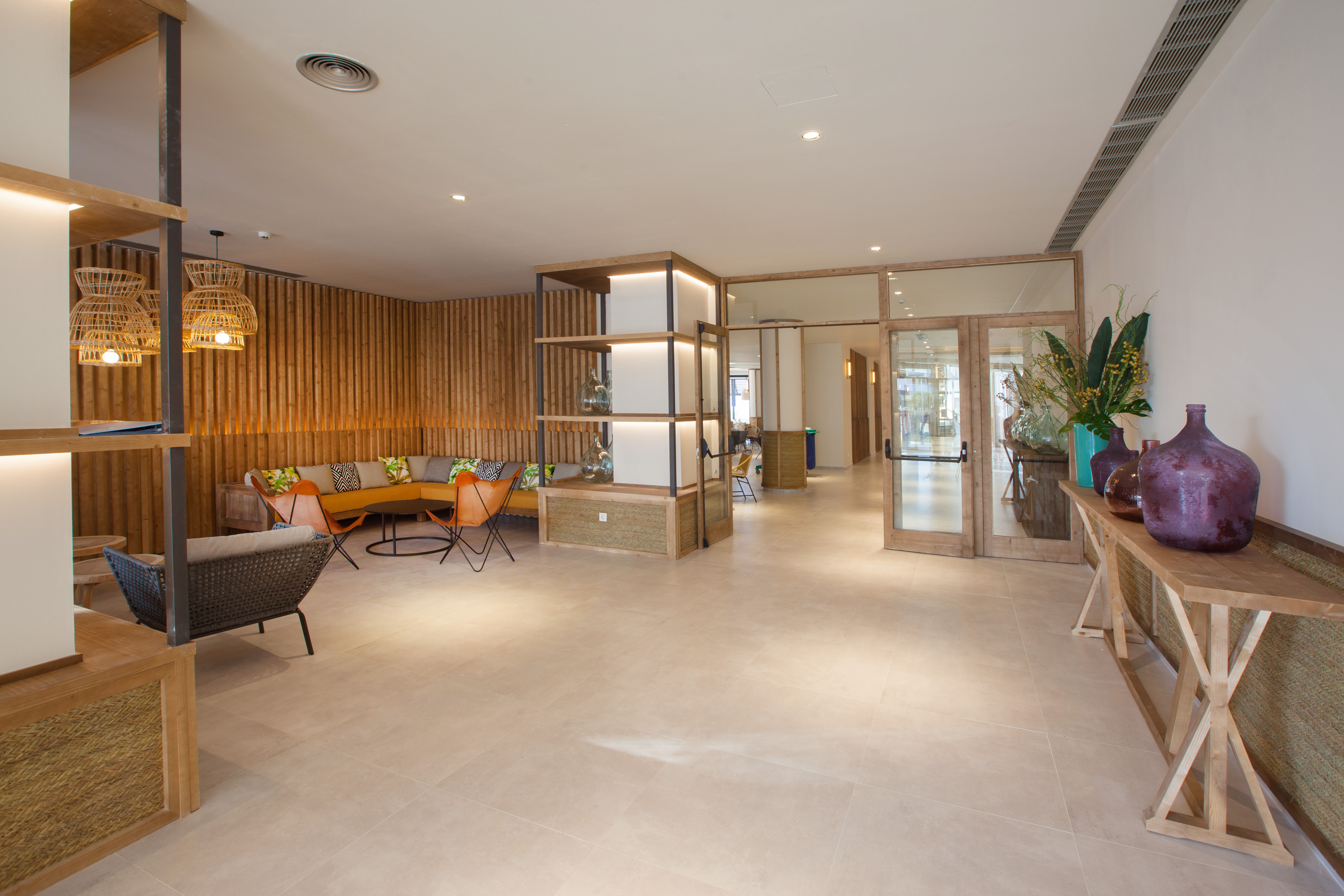 Check in Hotel Corallium