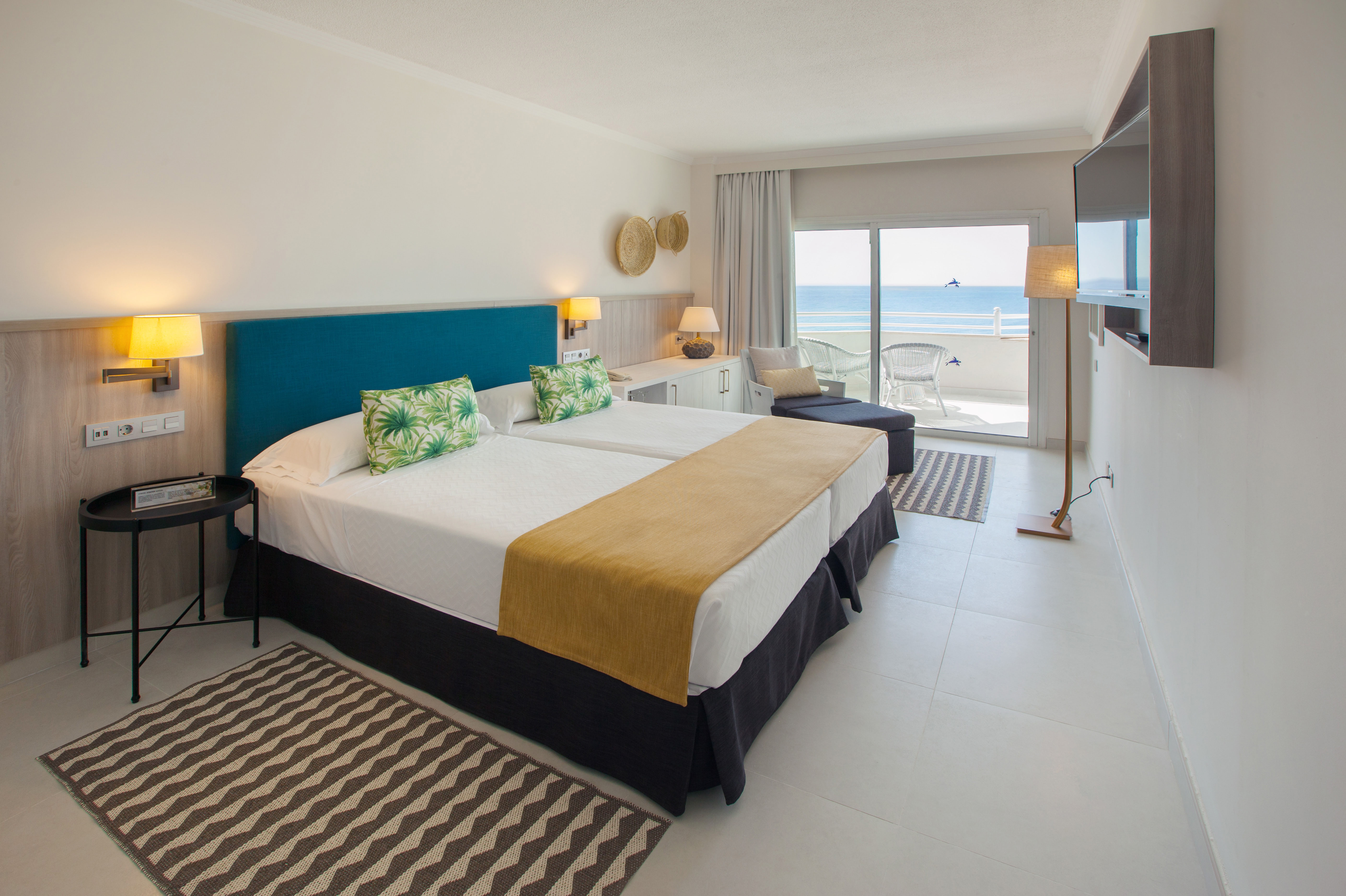 alojamiento hotel corallium dunamar