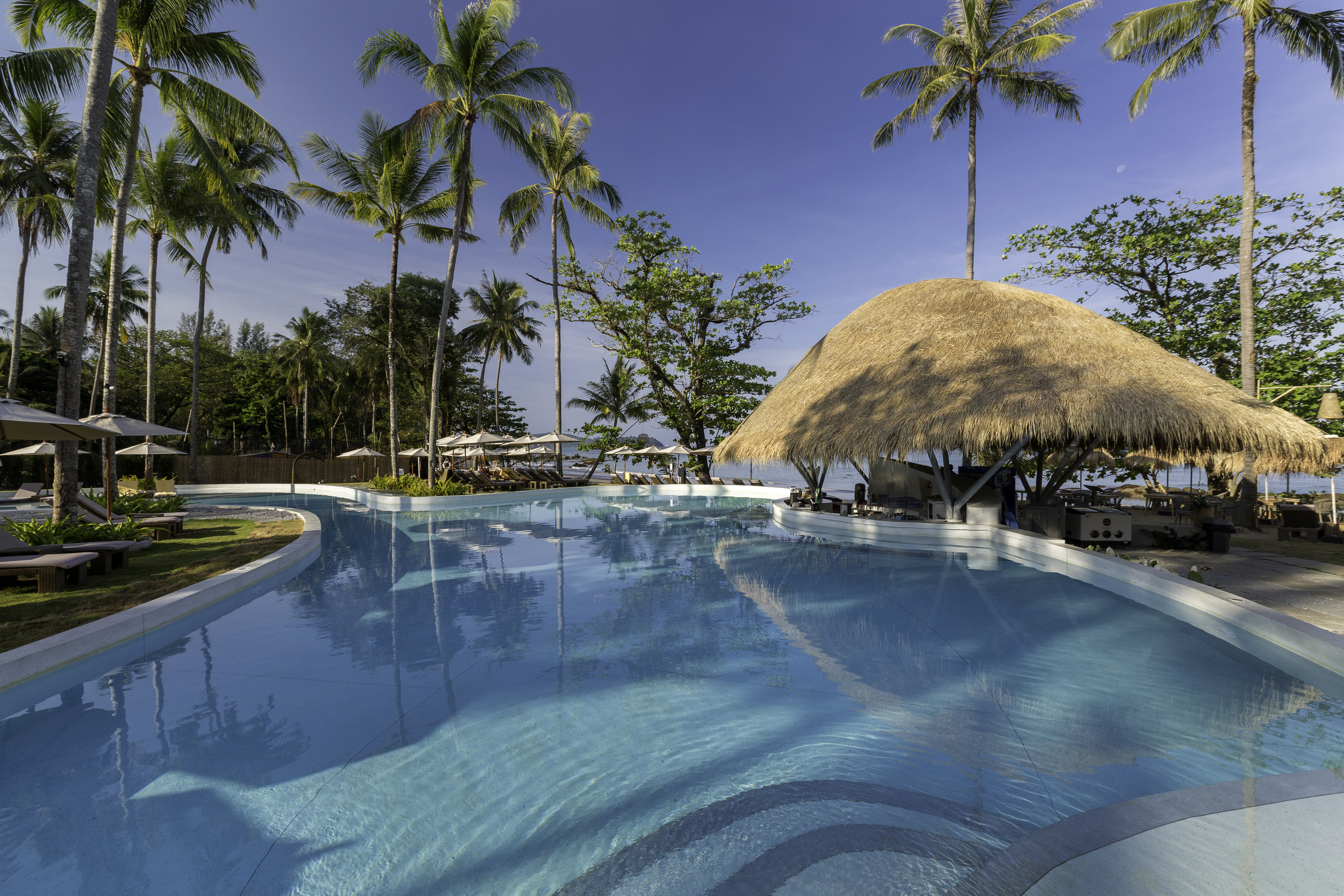 poolbar éden beach resort & spa a lopesan collection hotel